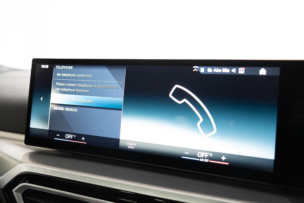 BMW I4 view 14