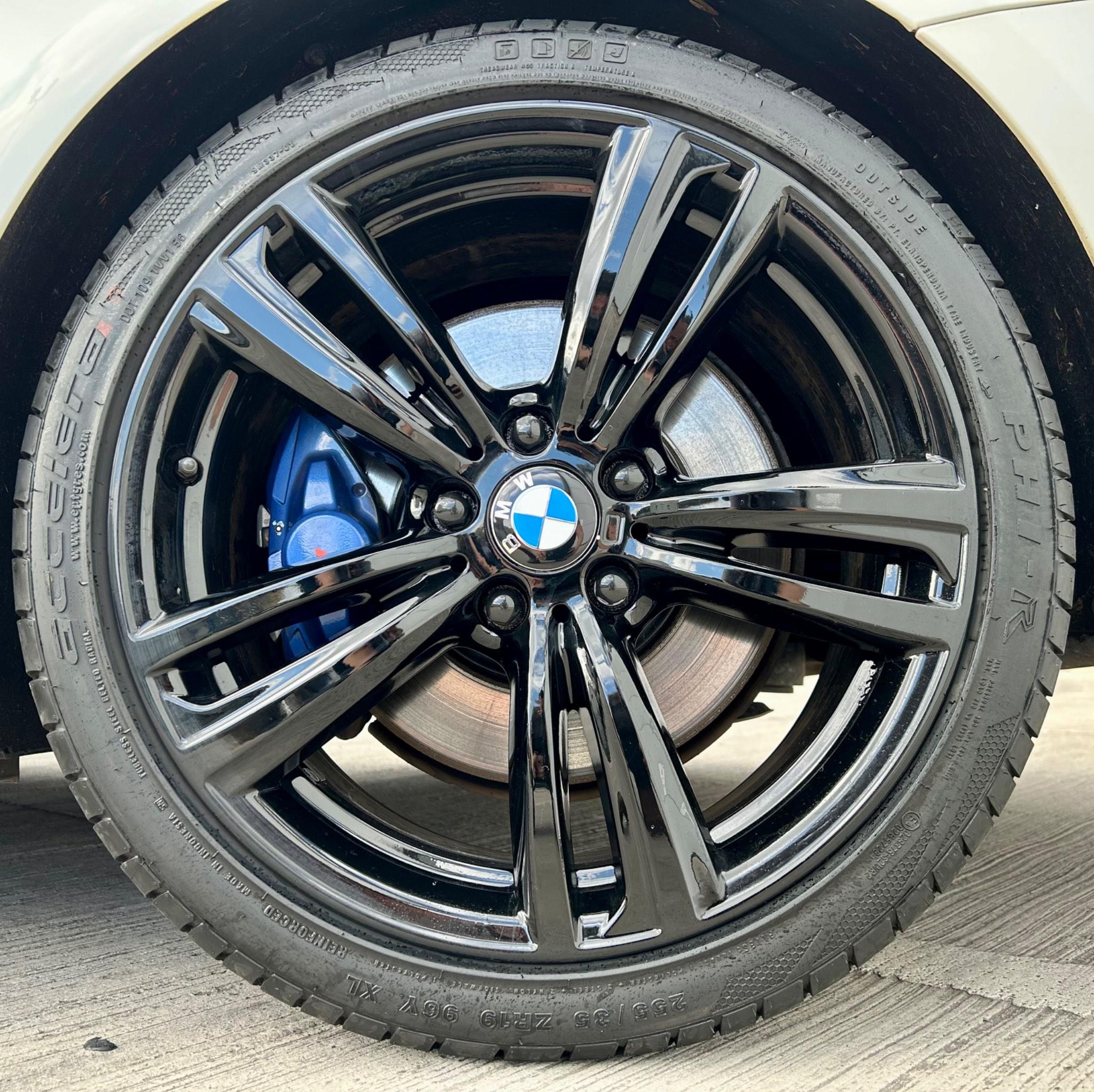 BMW 4 Series view 12