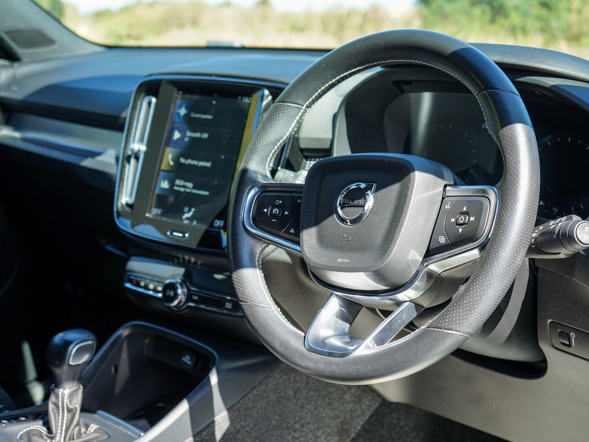 Volvo XC40 view 20