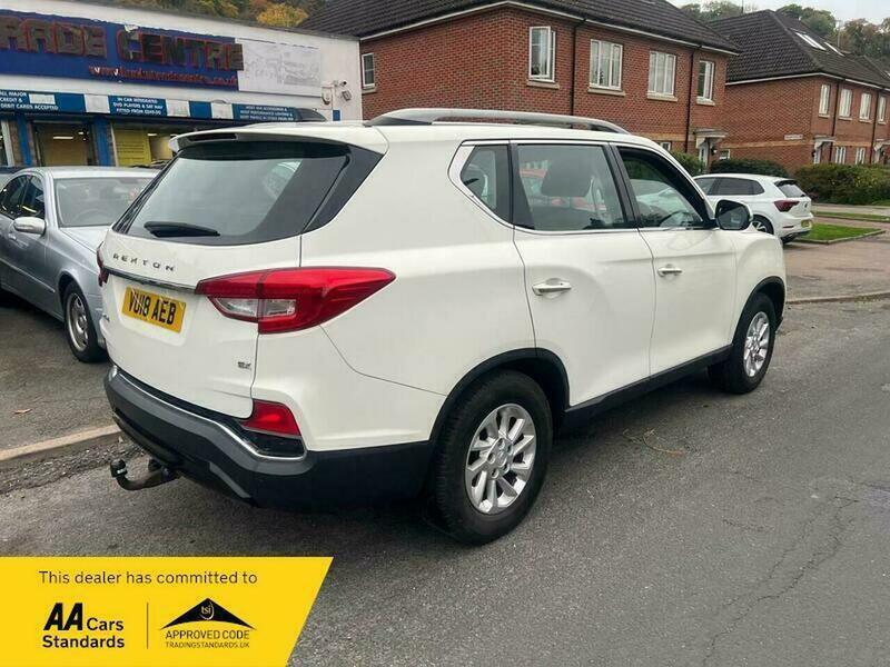 2018 SsangYong Rexton 2.2D EX 4WD Euro 6 5dr • 120,000 miles image 9