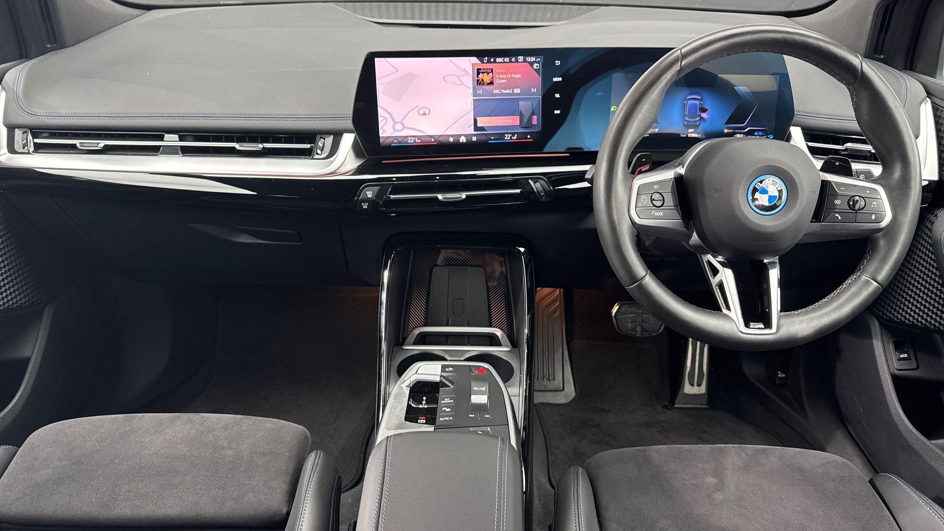 BMW 2 Series view 4