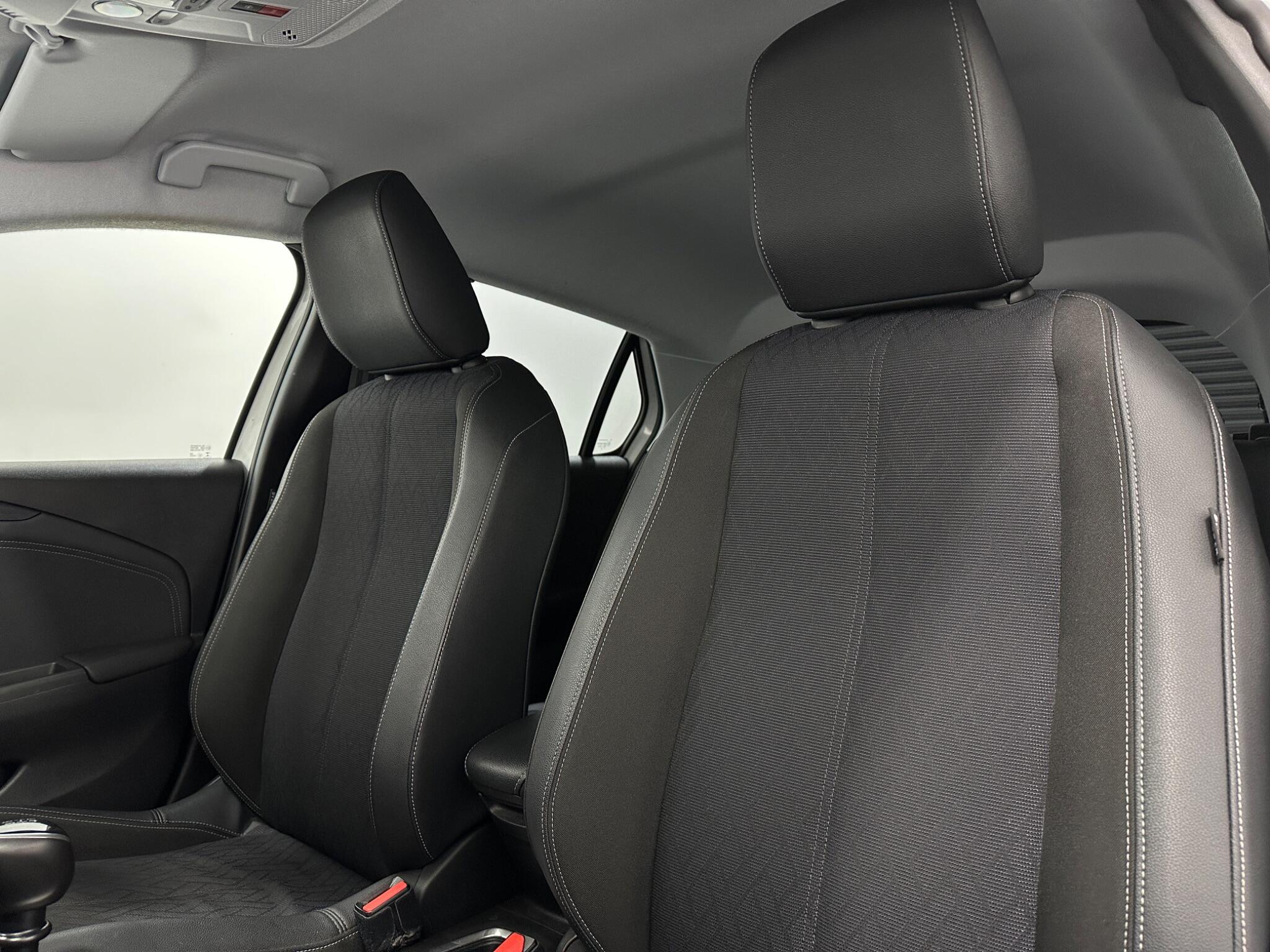 Vauxhall Corsa view 36