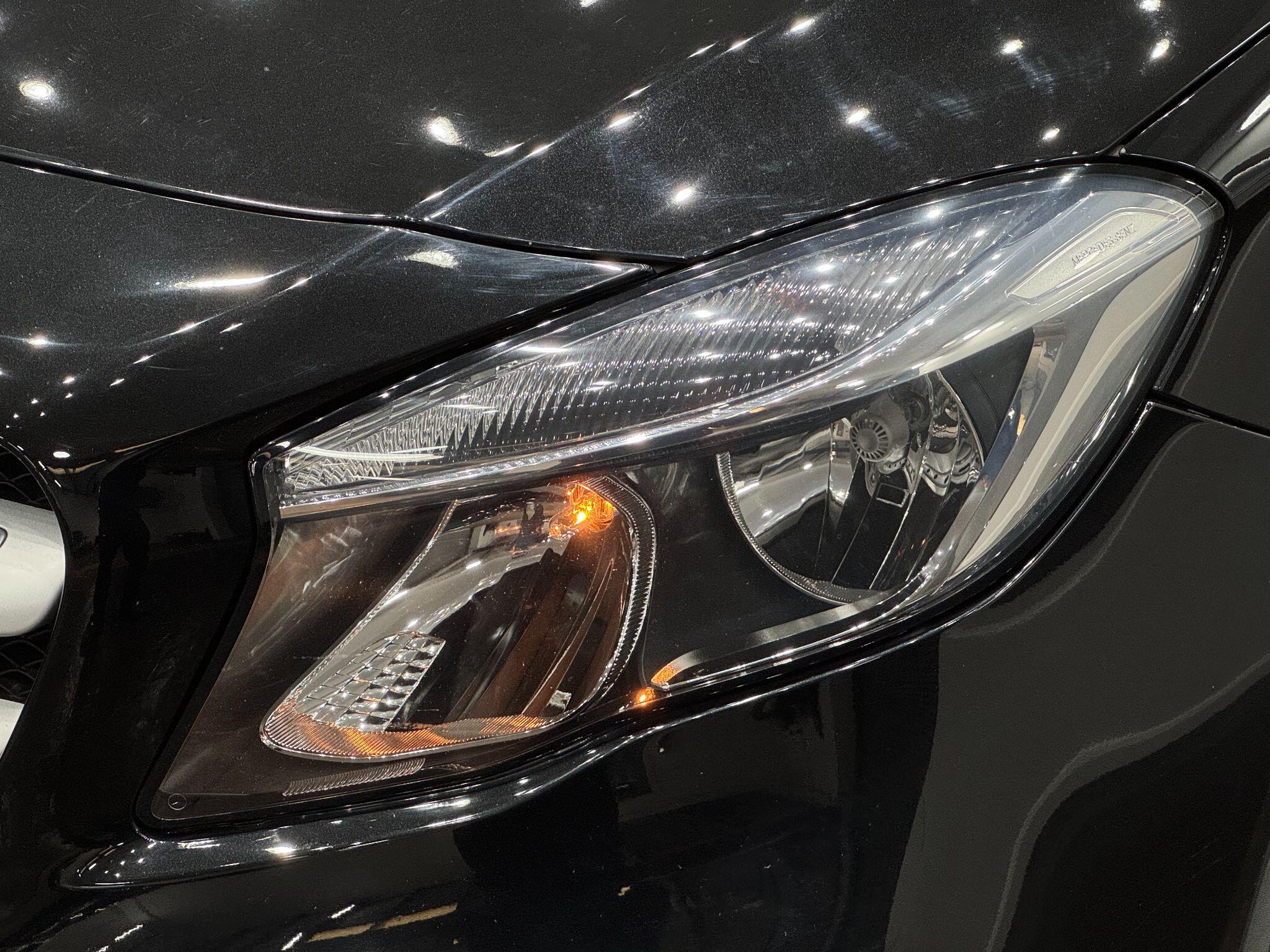 Mercedes-Benz Gla view 8