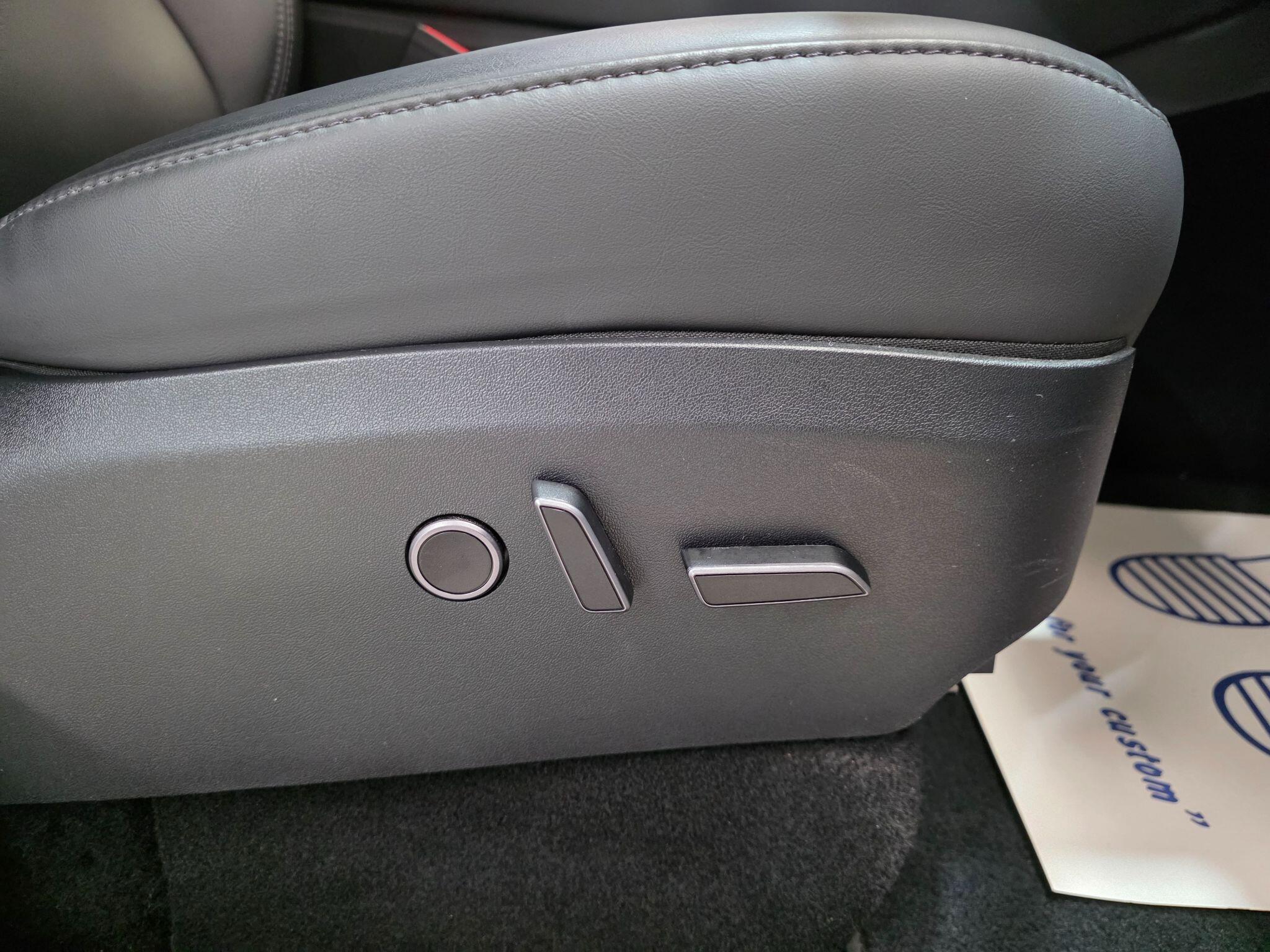 Tesla Model Y view 18