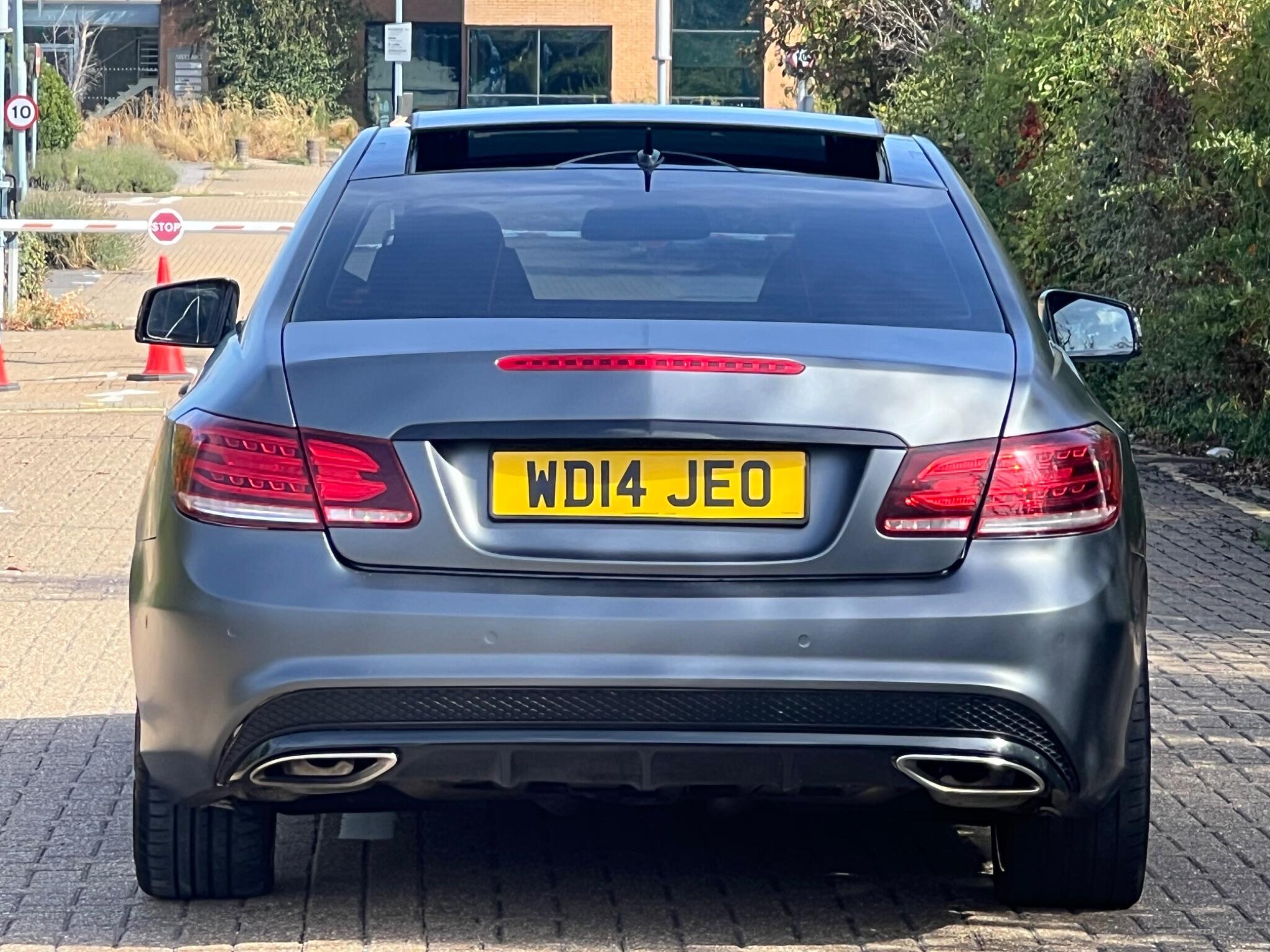 Mercedes-Benz E-Class view 10