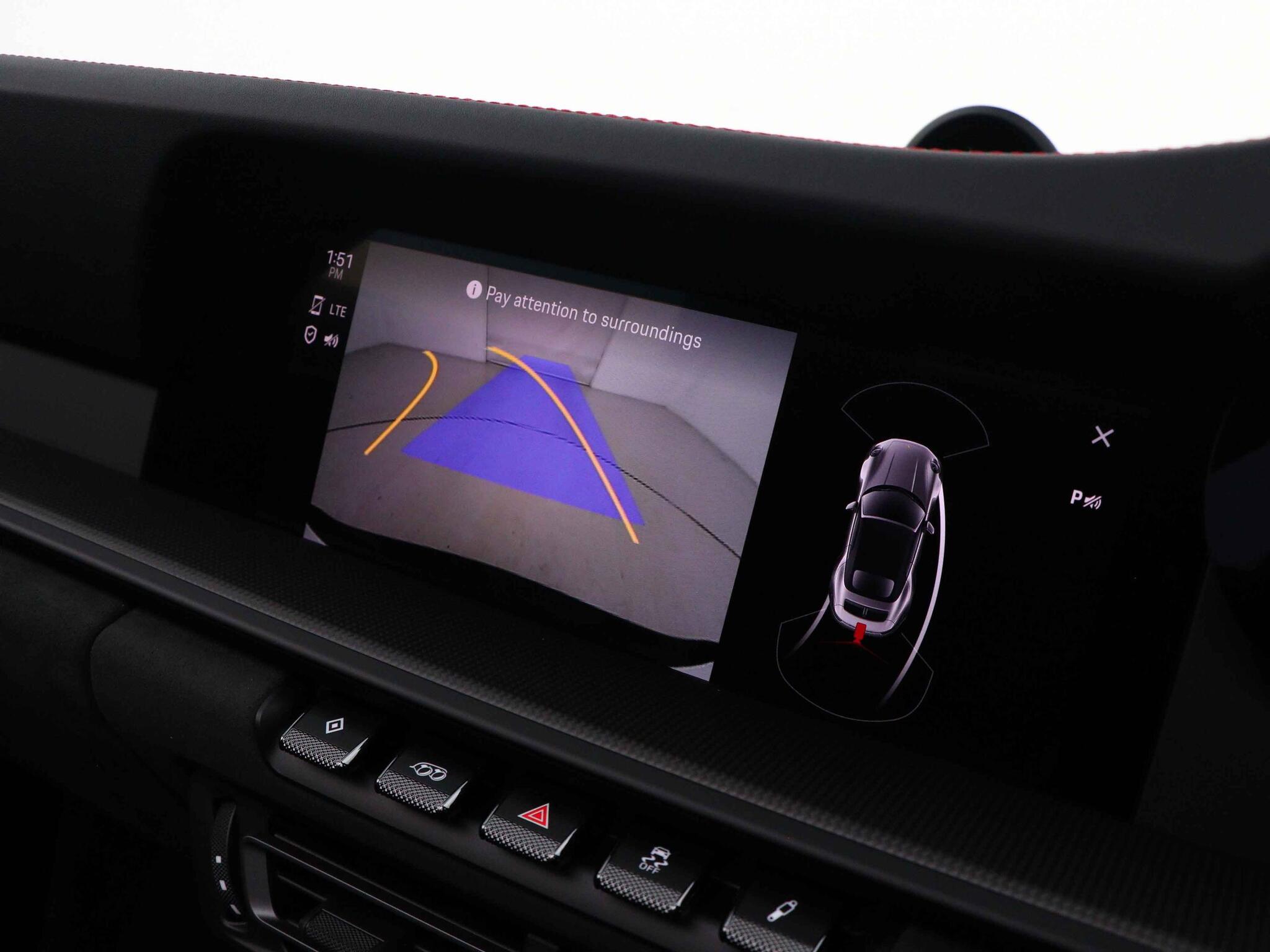 Porsche 911 view 45