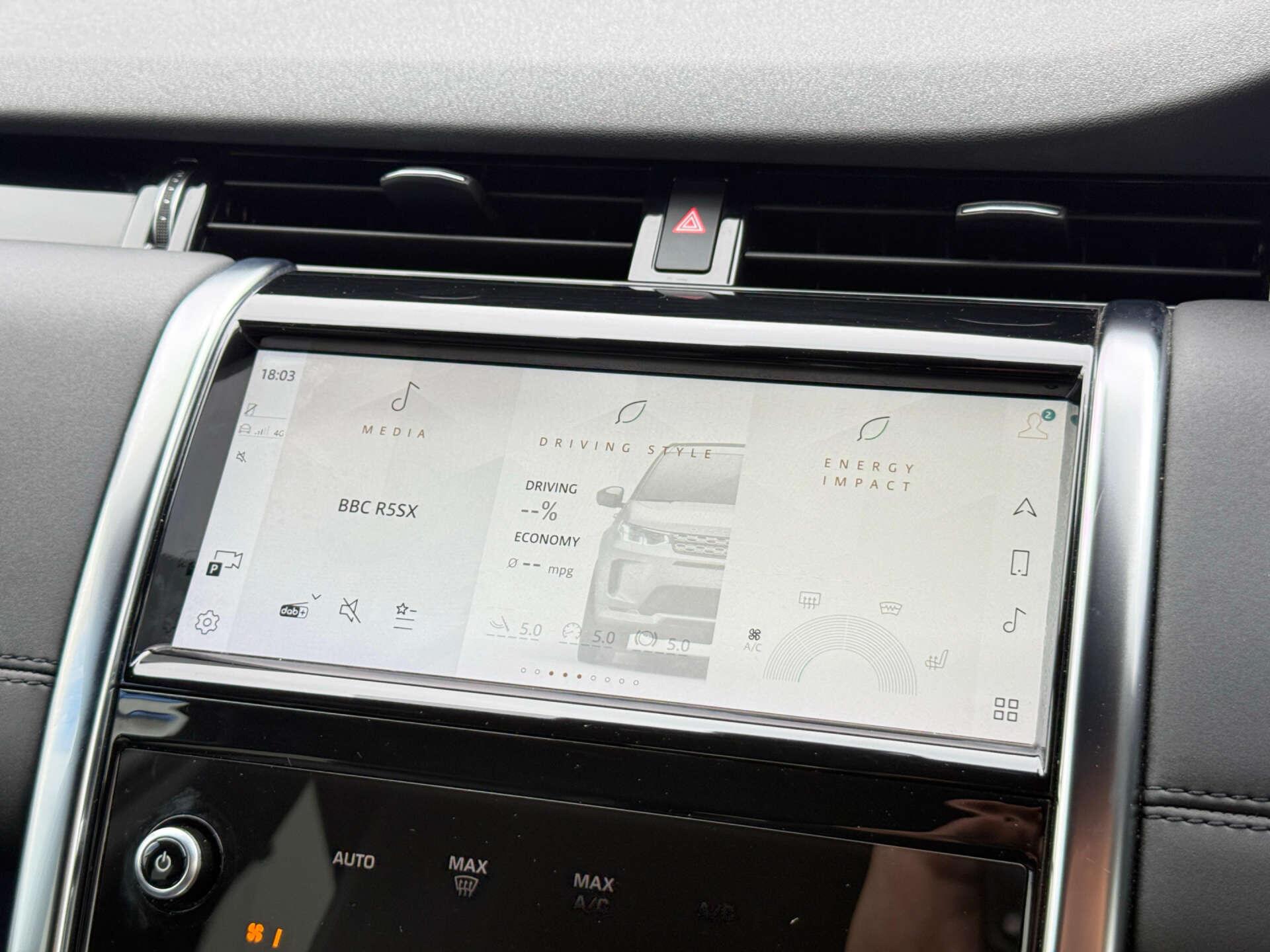 Land Rover Discovery Sport view 57