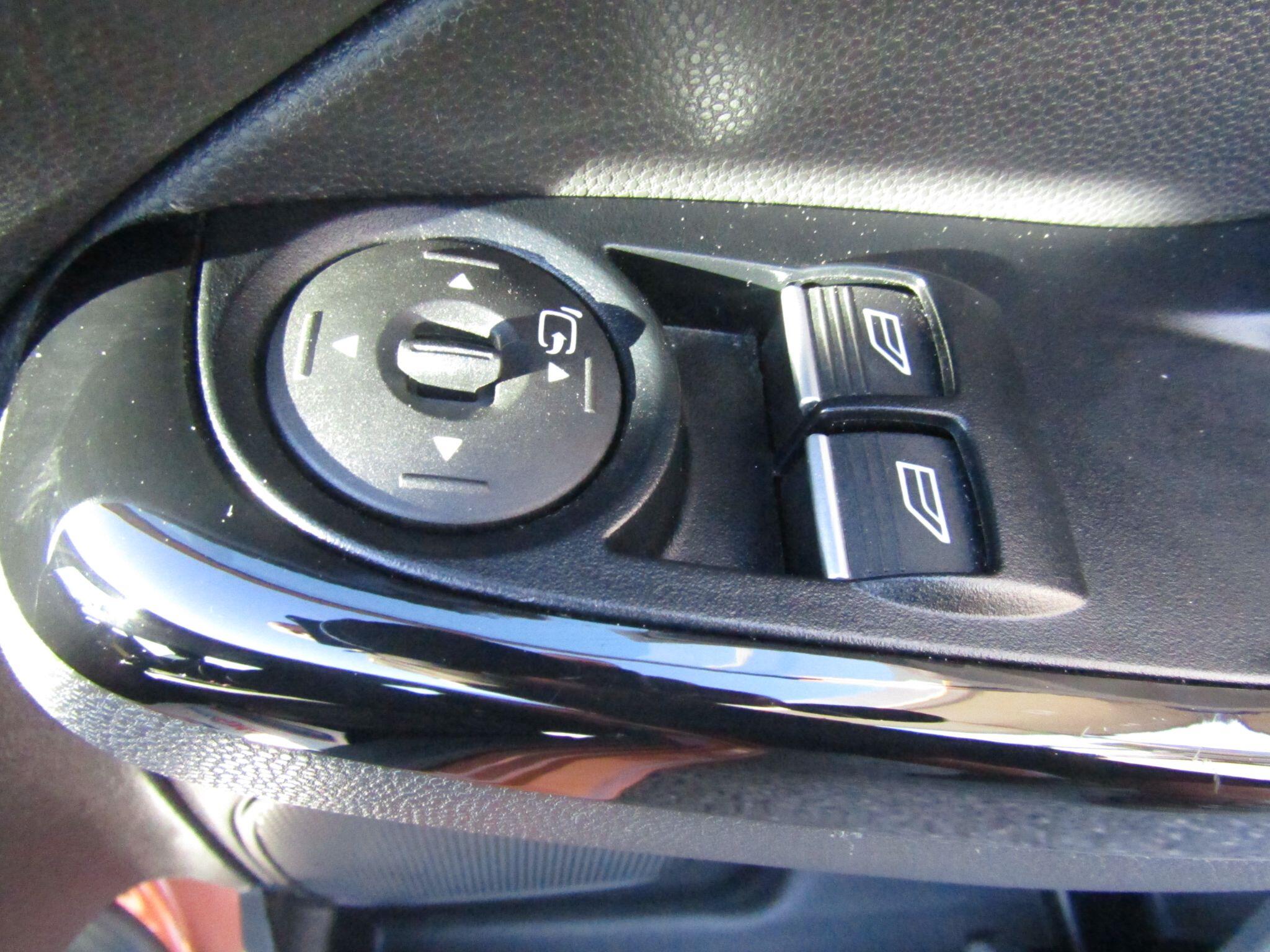 Ford Fiesta view 18