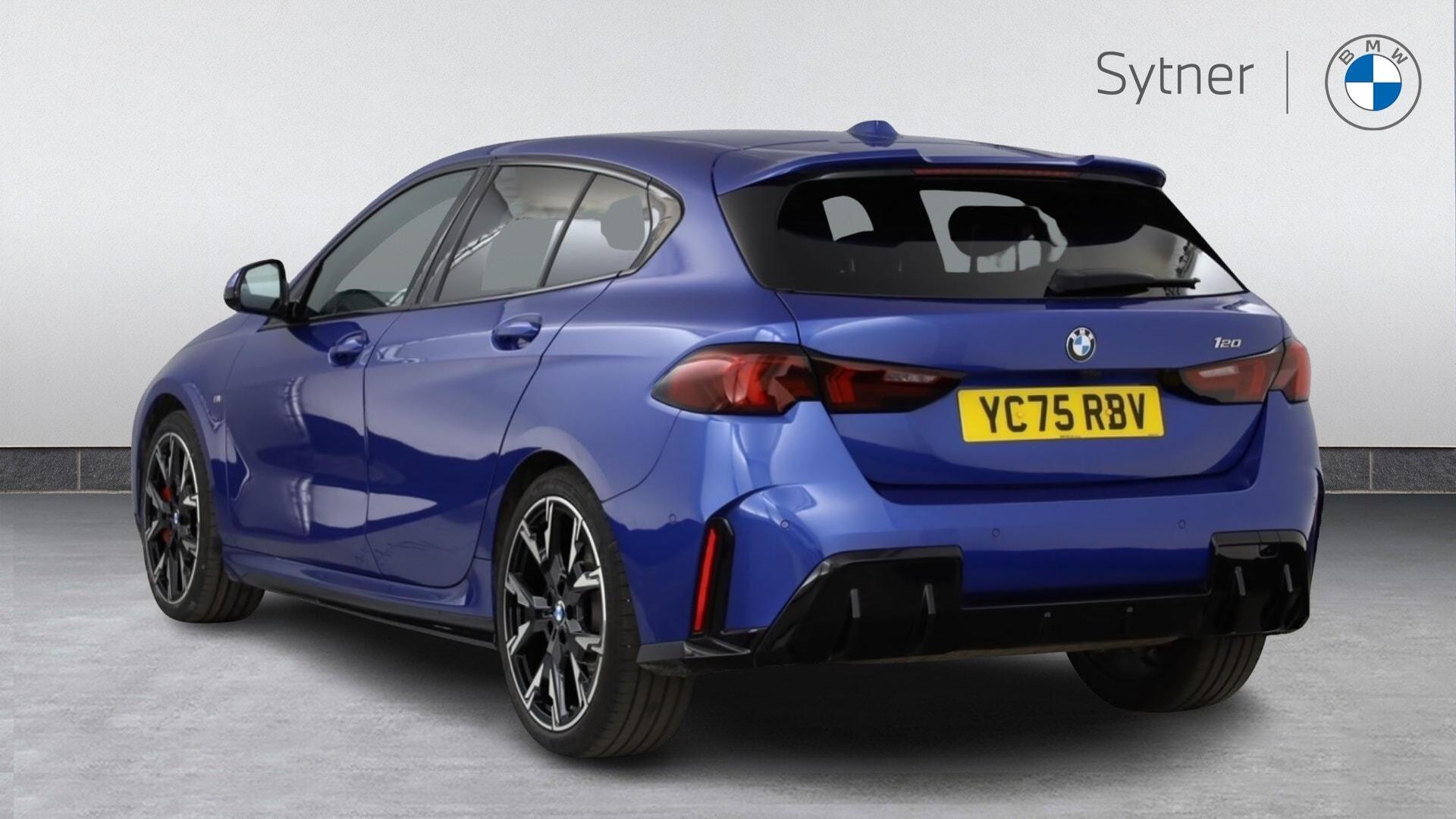 BMW 1 Series view 2