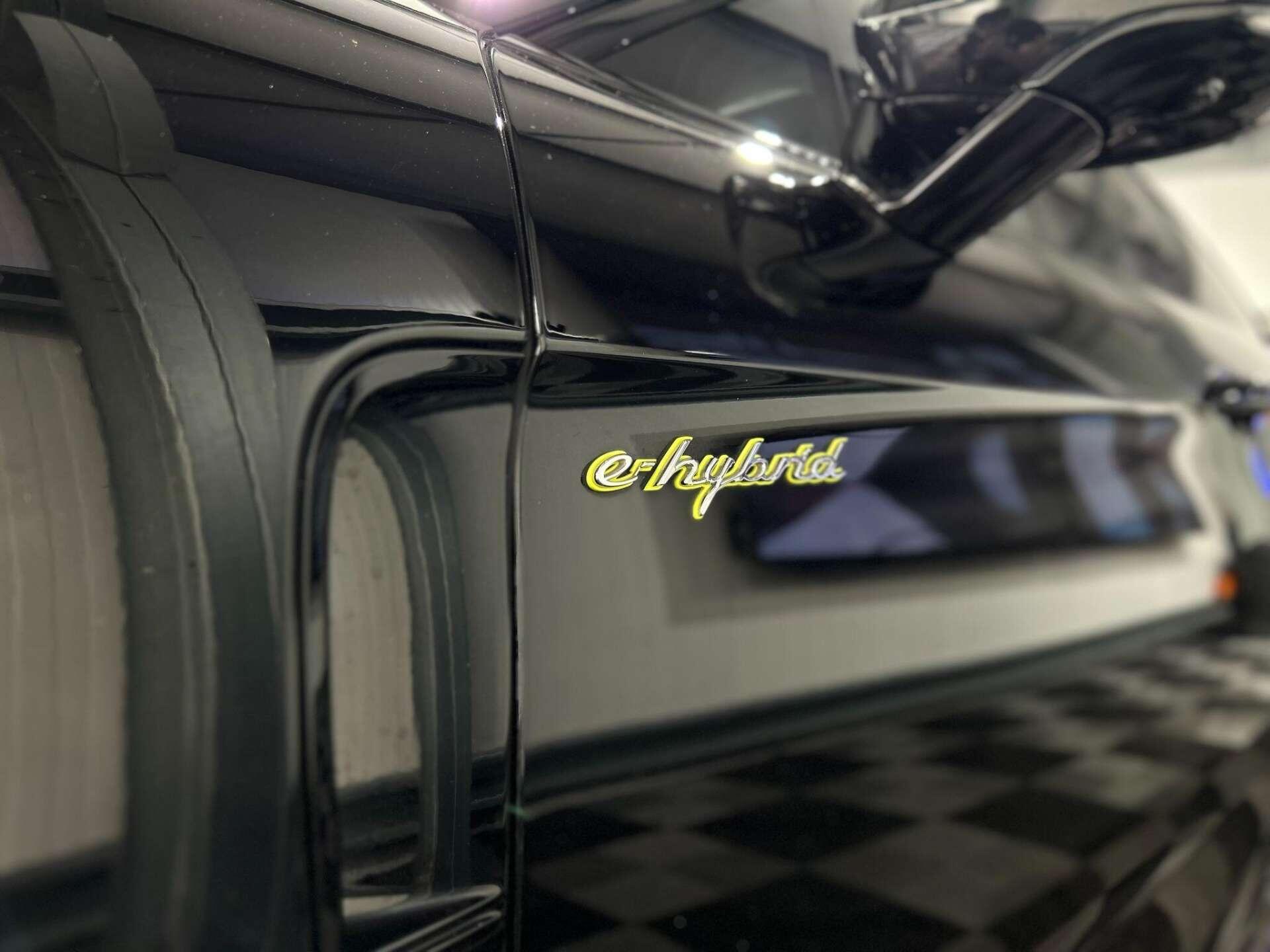 Porsche Panamera view 33