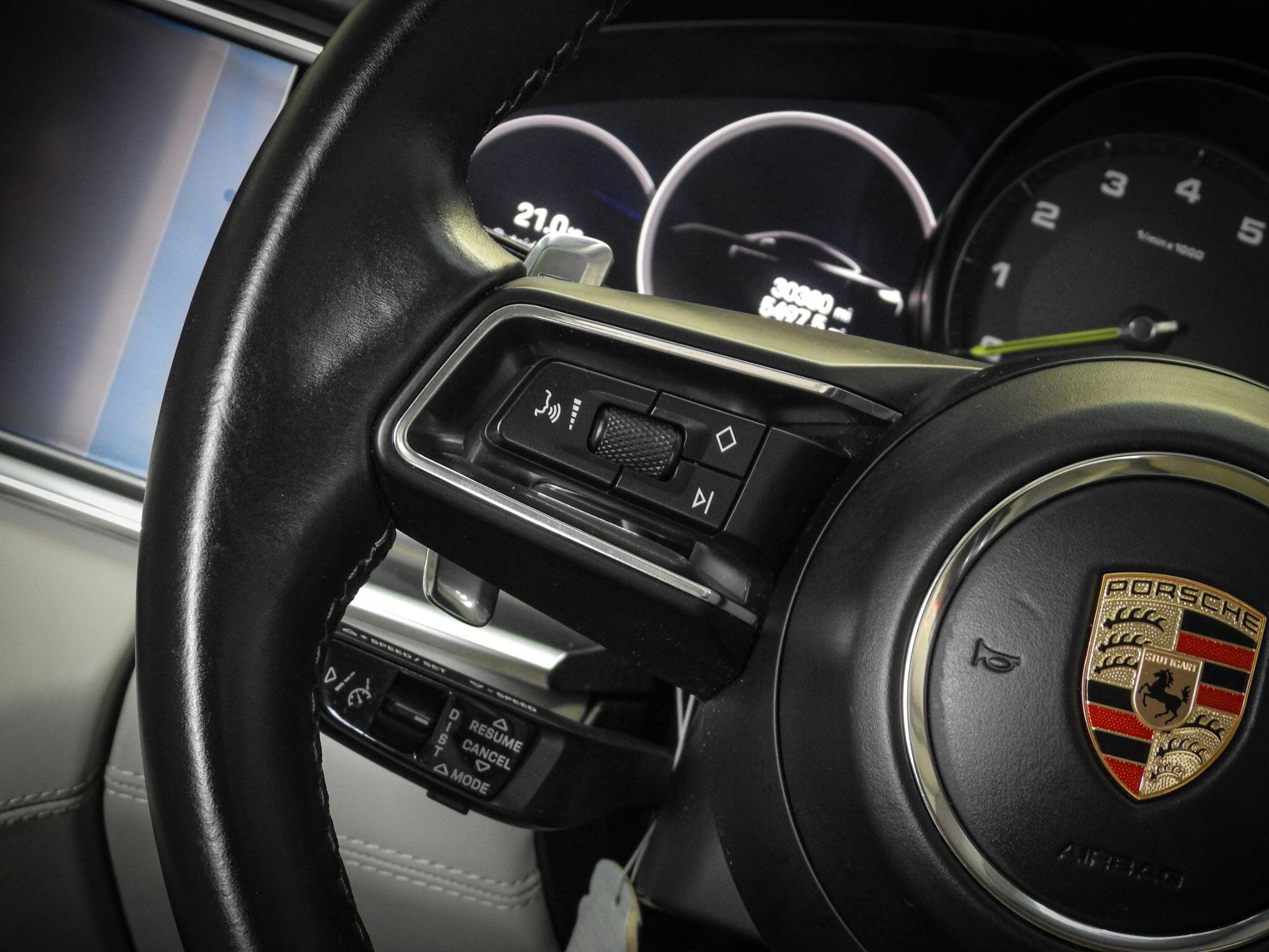 Porsche Panamera view 26