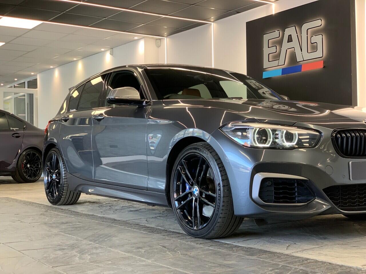 BMW 1 Series view 4