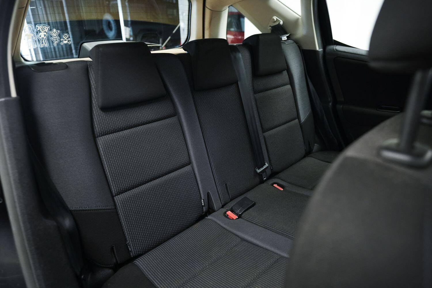 Peugeot 207 SW view 13