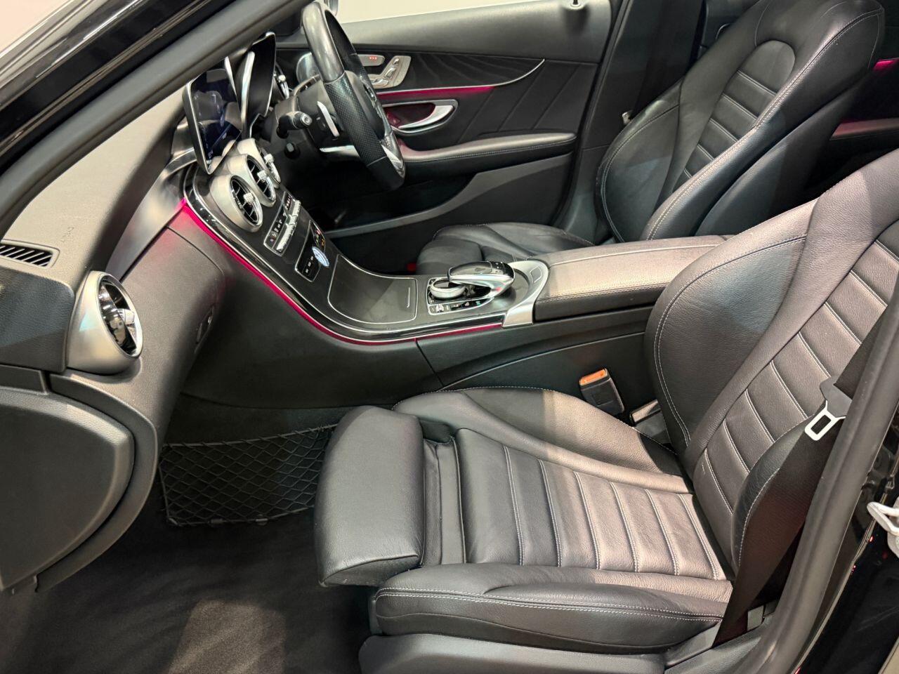 Mercedes-Benz C-Class view 42