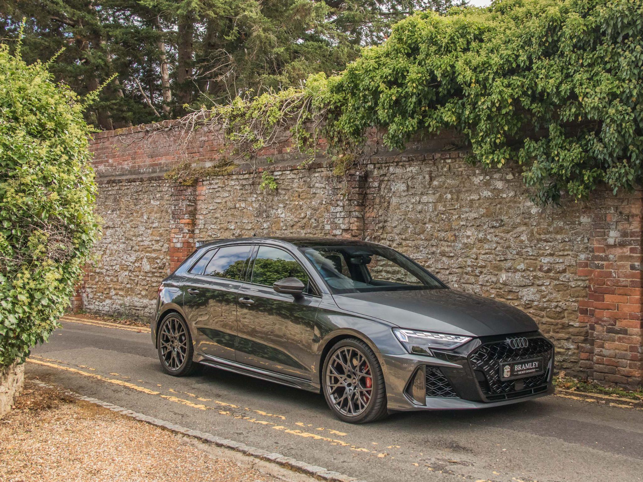 Audi RS3 view 12