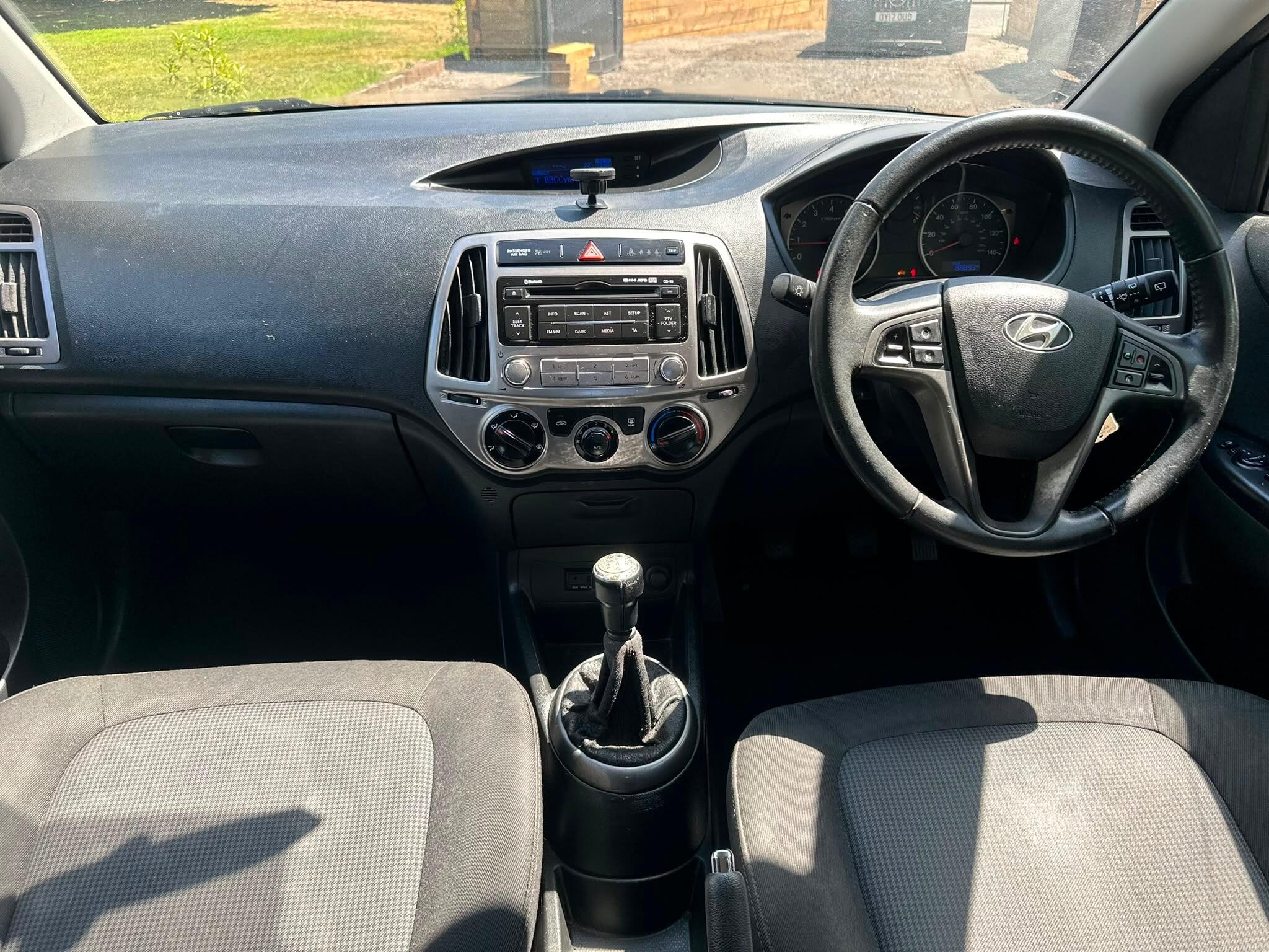 Hyundai I20 view 17