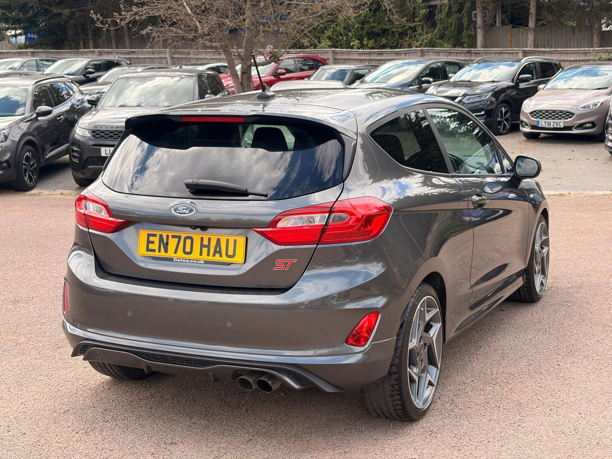 Ford Fiesta view 8
