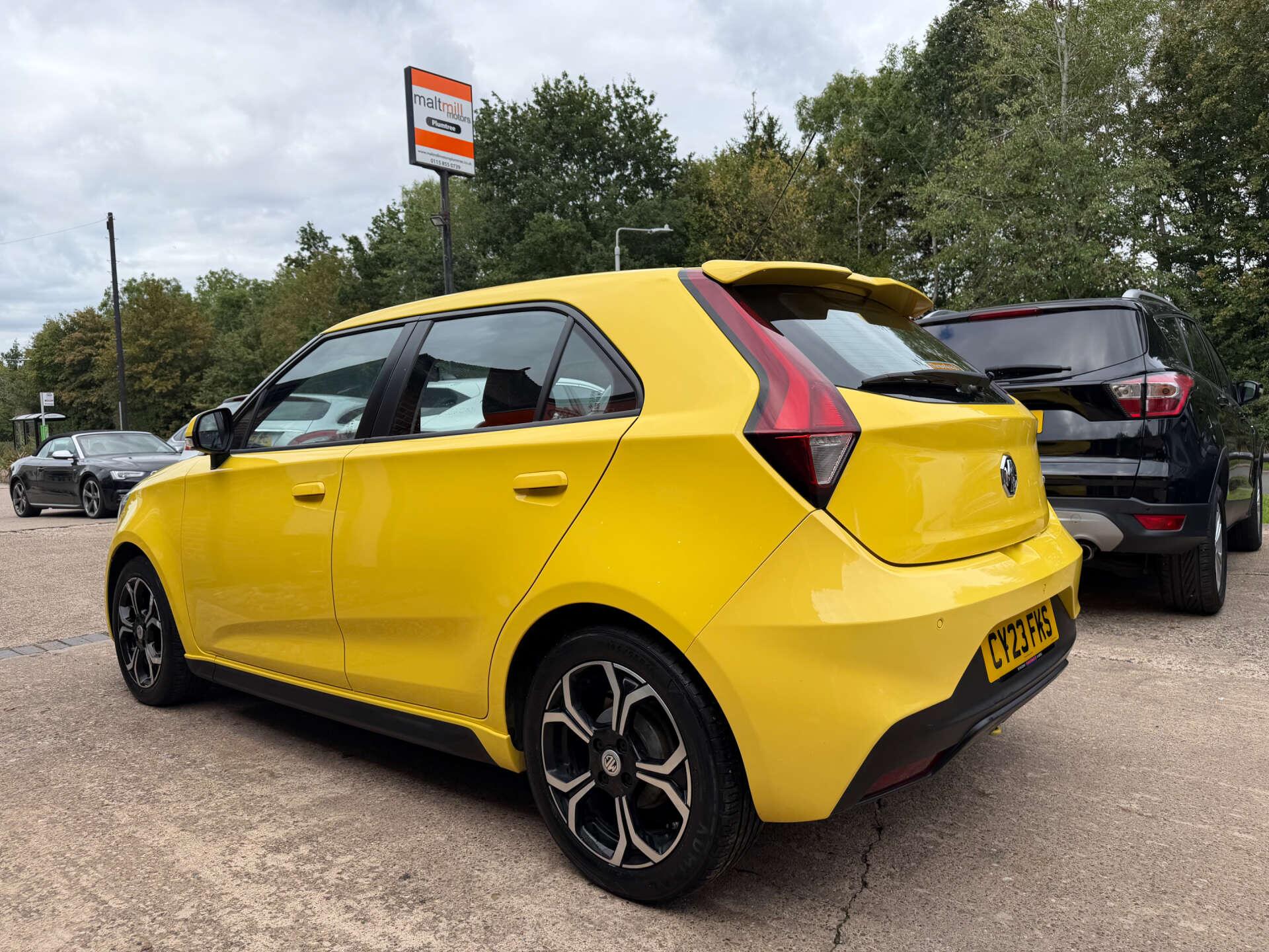 MG MG3 view 16