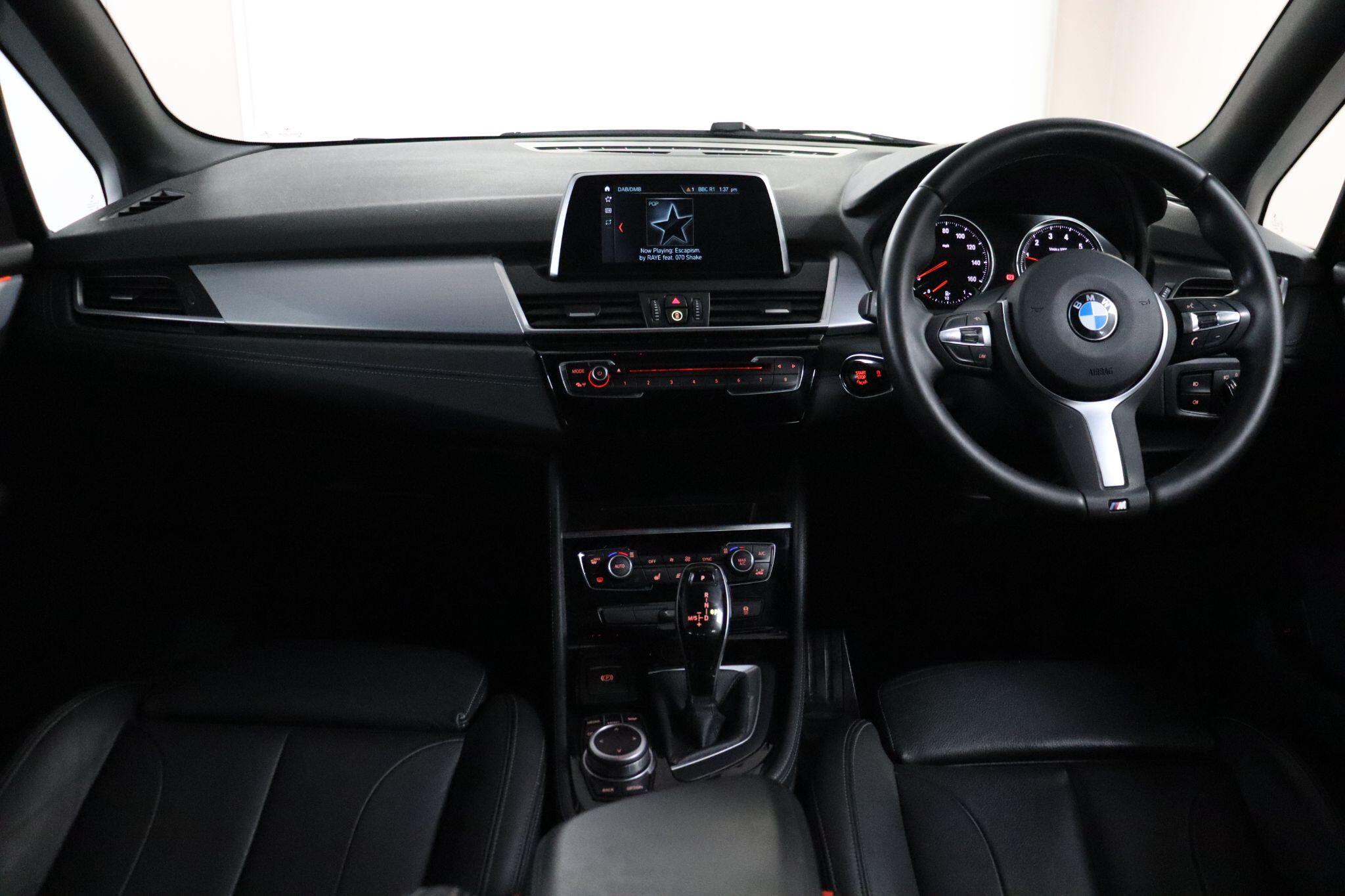 BMW 2 Series Active Tourer view 40