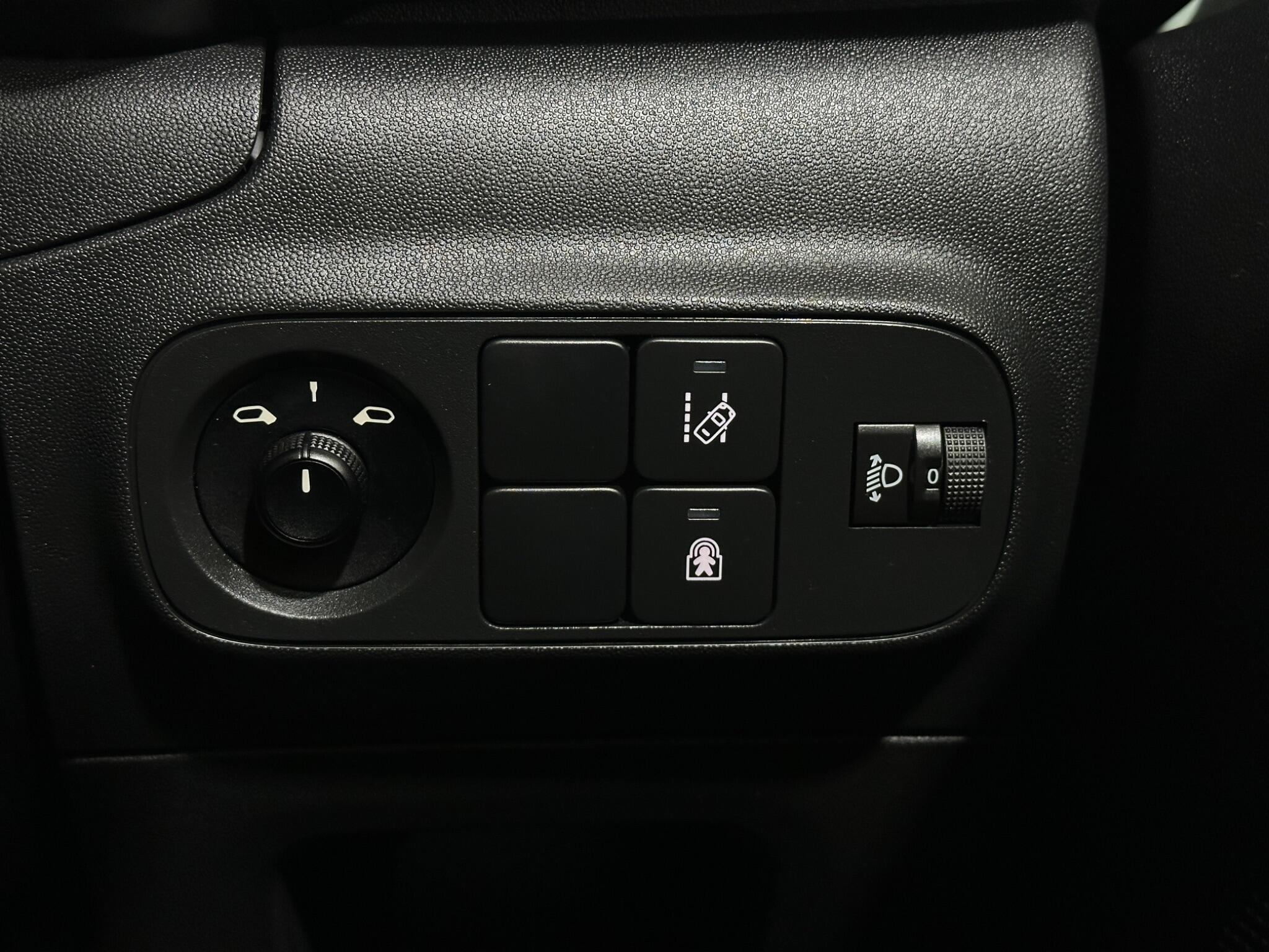 Citroen C3 view 18