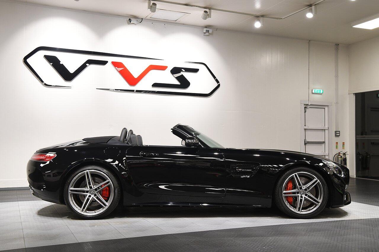 Mercedes-Benz AMG GT view 2