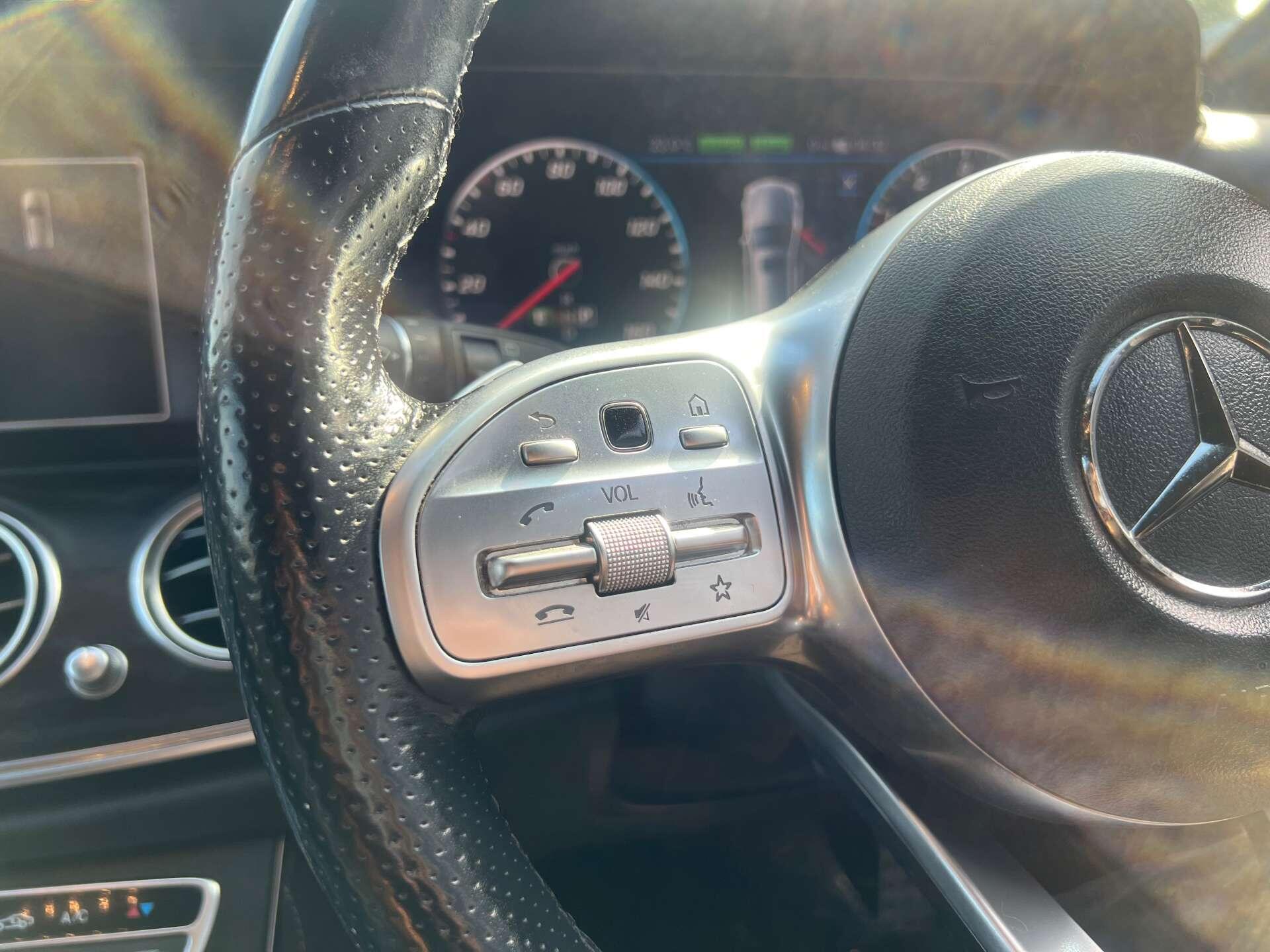 Mercedes-Benz E-Class view 67