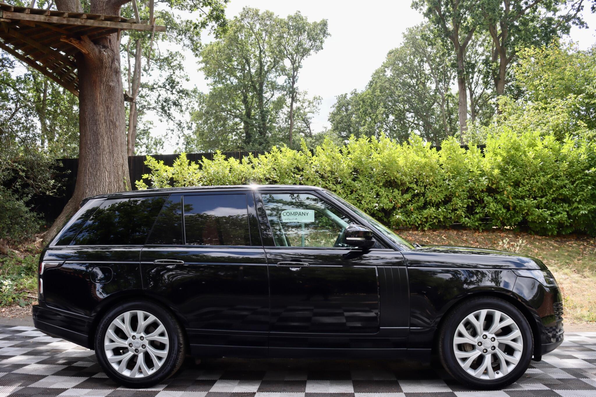 Land Rover Range Rover view 2