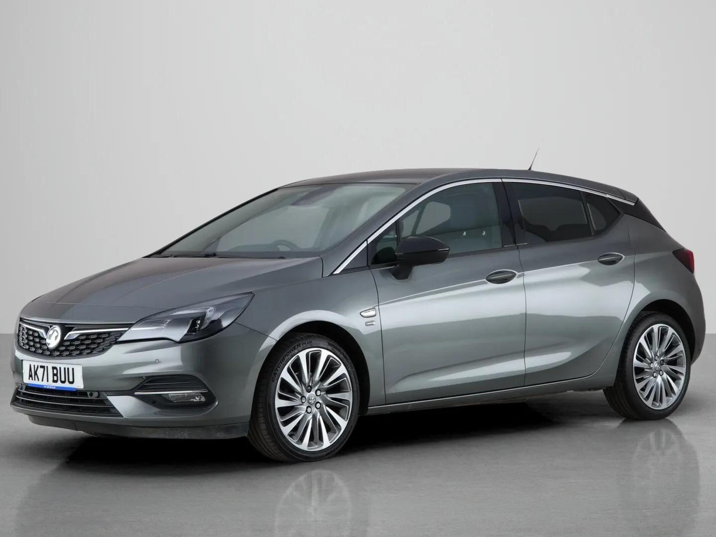 Vauxhall Astra view 2