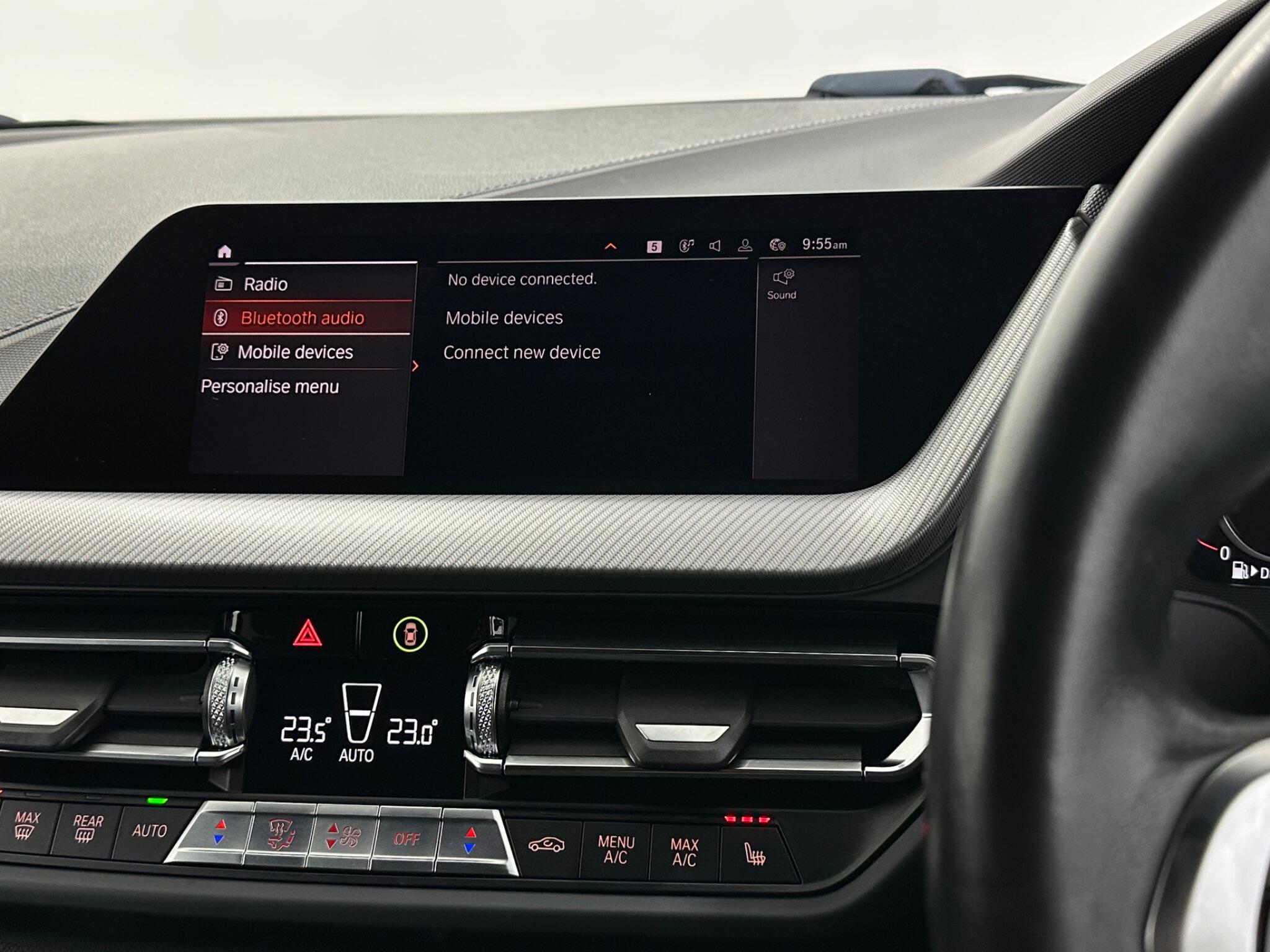 BMW 1 Series view 27