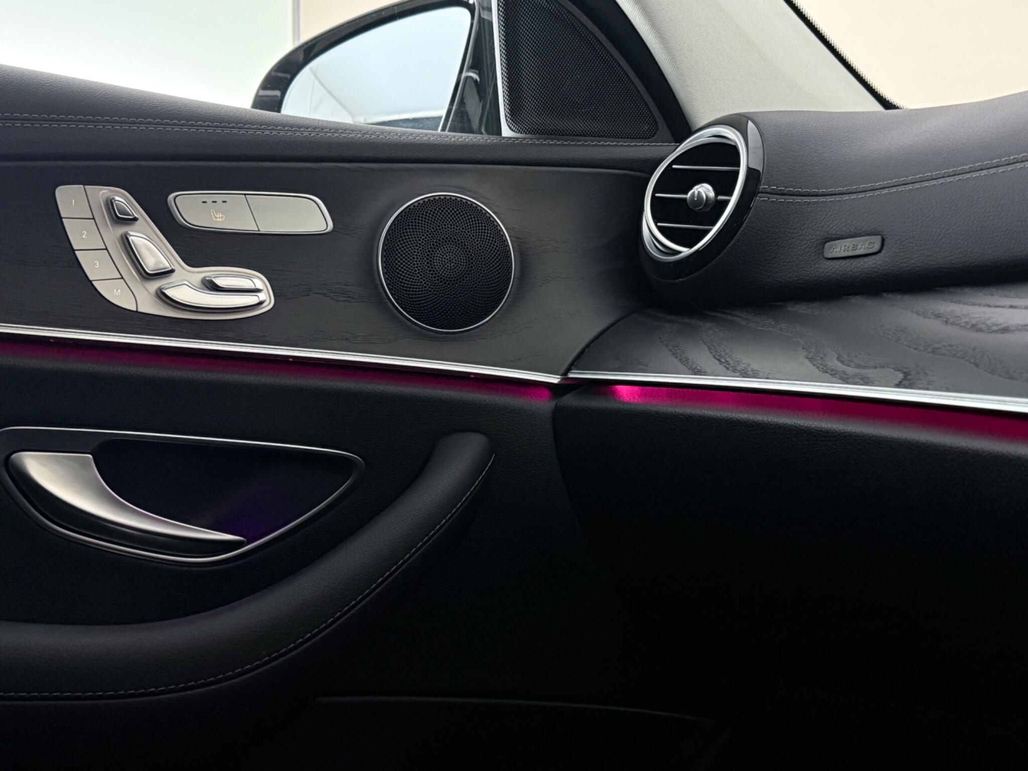 Mercedes-Benz E-Class view 24