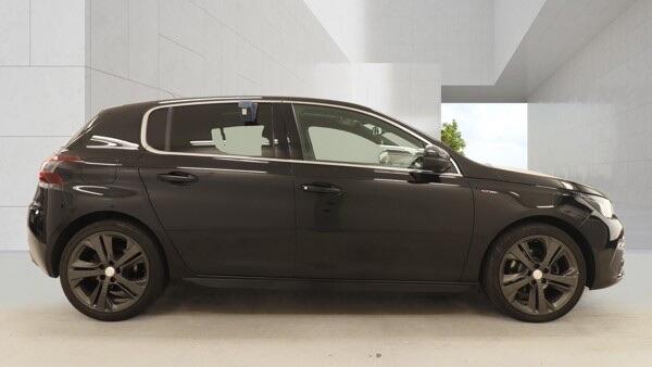 Peugeot 308 view 8