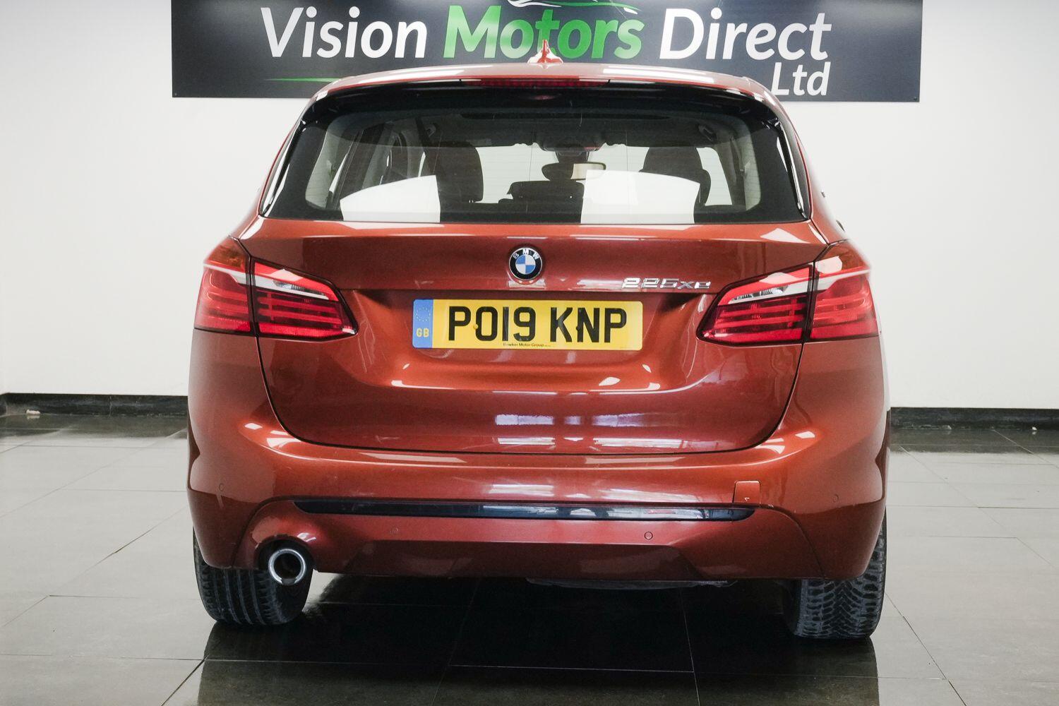 BMW 2 Series Active Tourer view 3