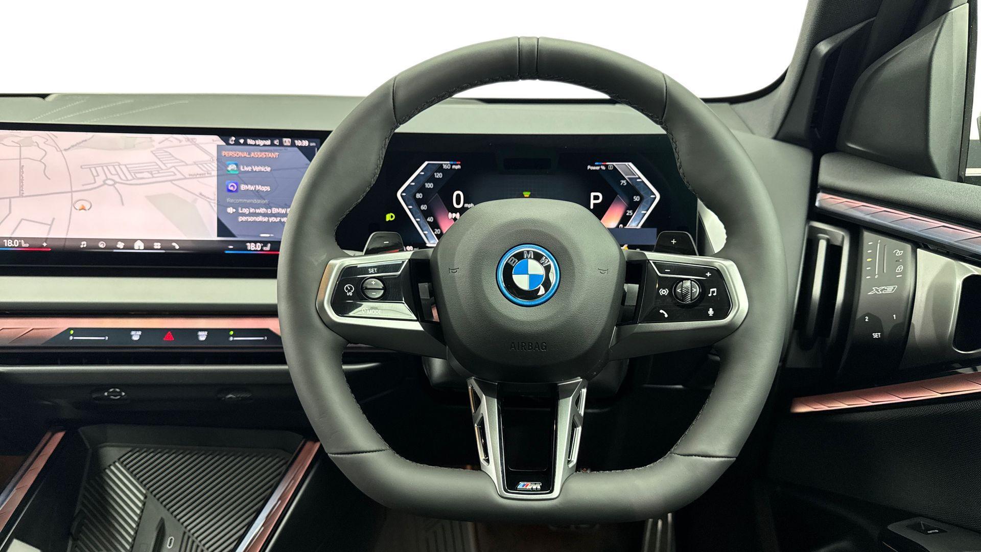 BMW X3 view 12