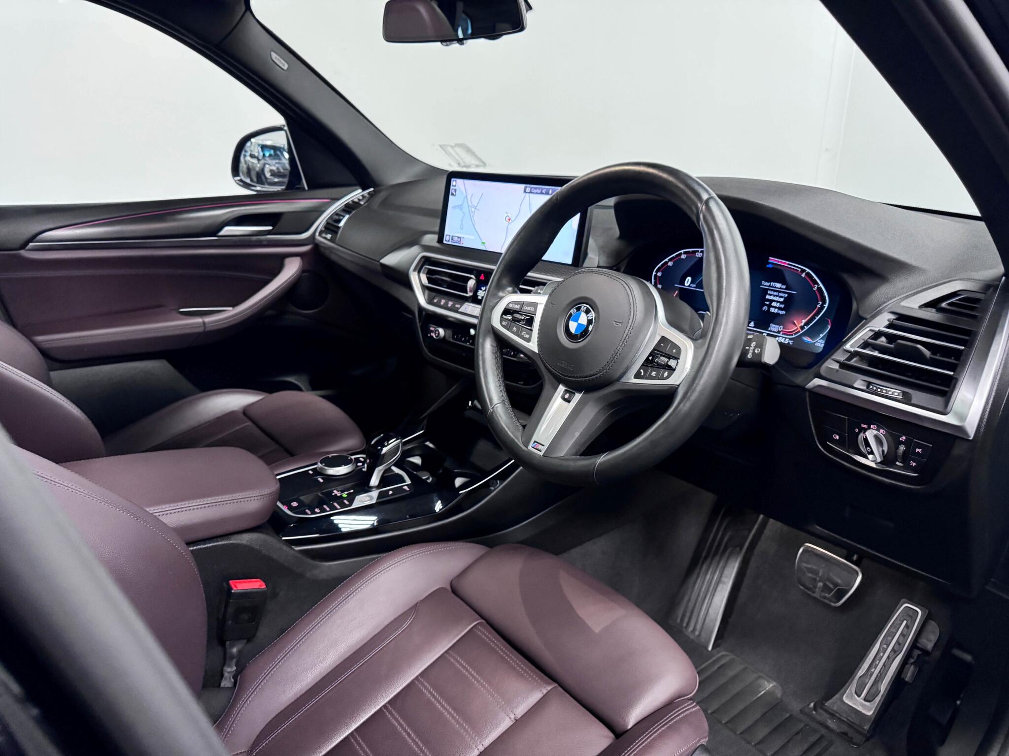 BMW X3 view 34