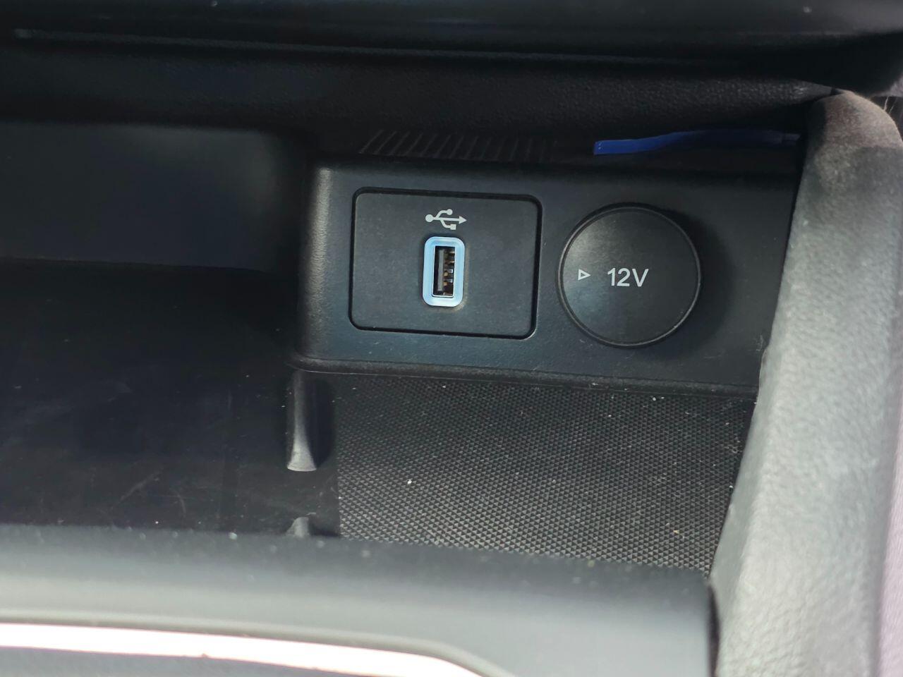 Ford Focus view 27