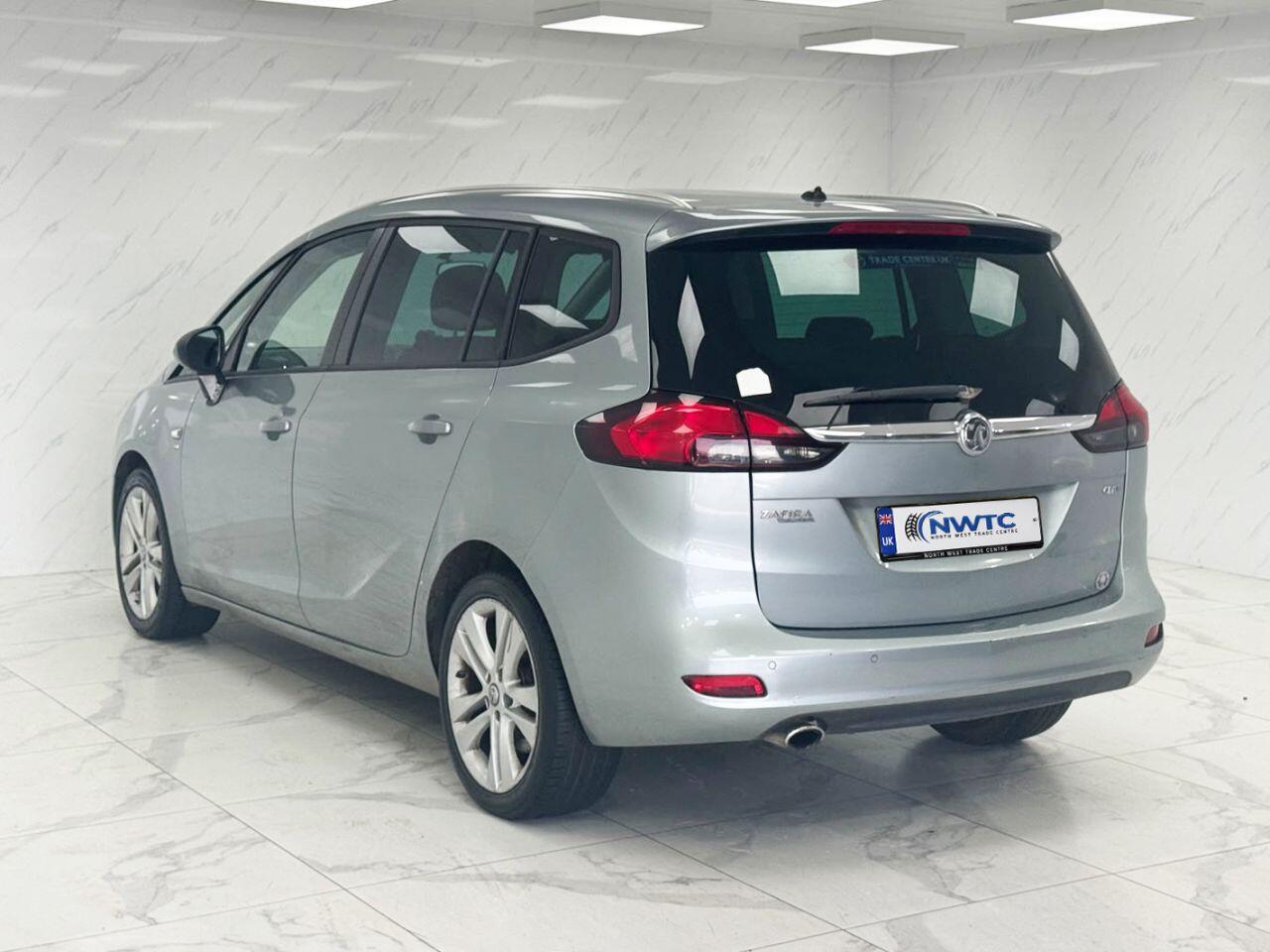 Vauxhall Zafira Tourer view 8