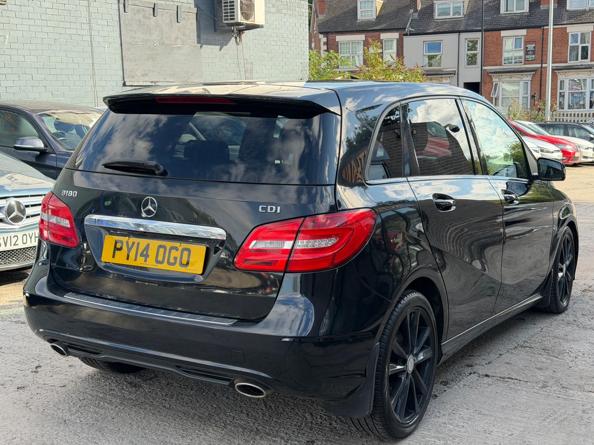 Mercedes-Benz B-Class view 4