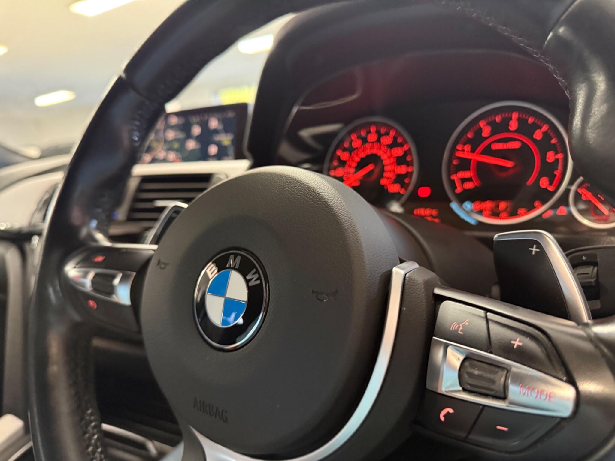 BMW 4 Series view 16