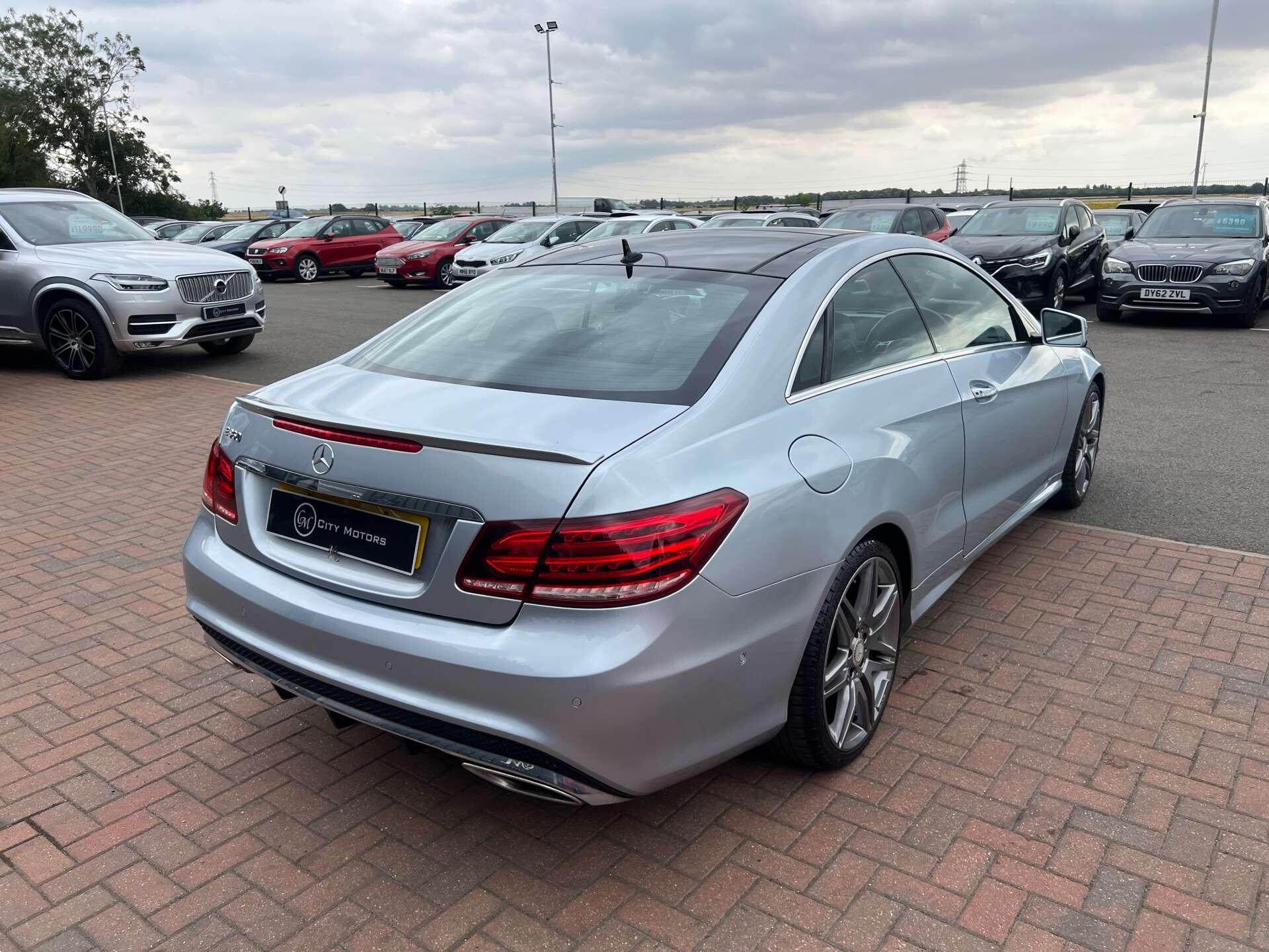 Mercedes-Benz E-Class view 8