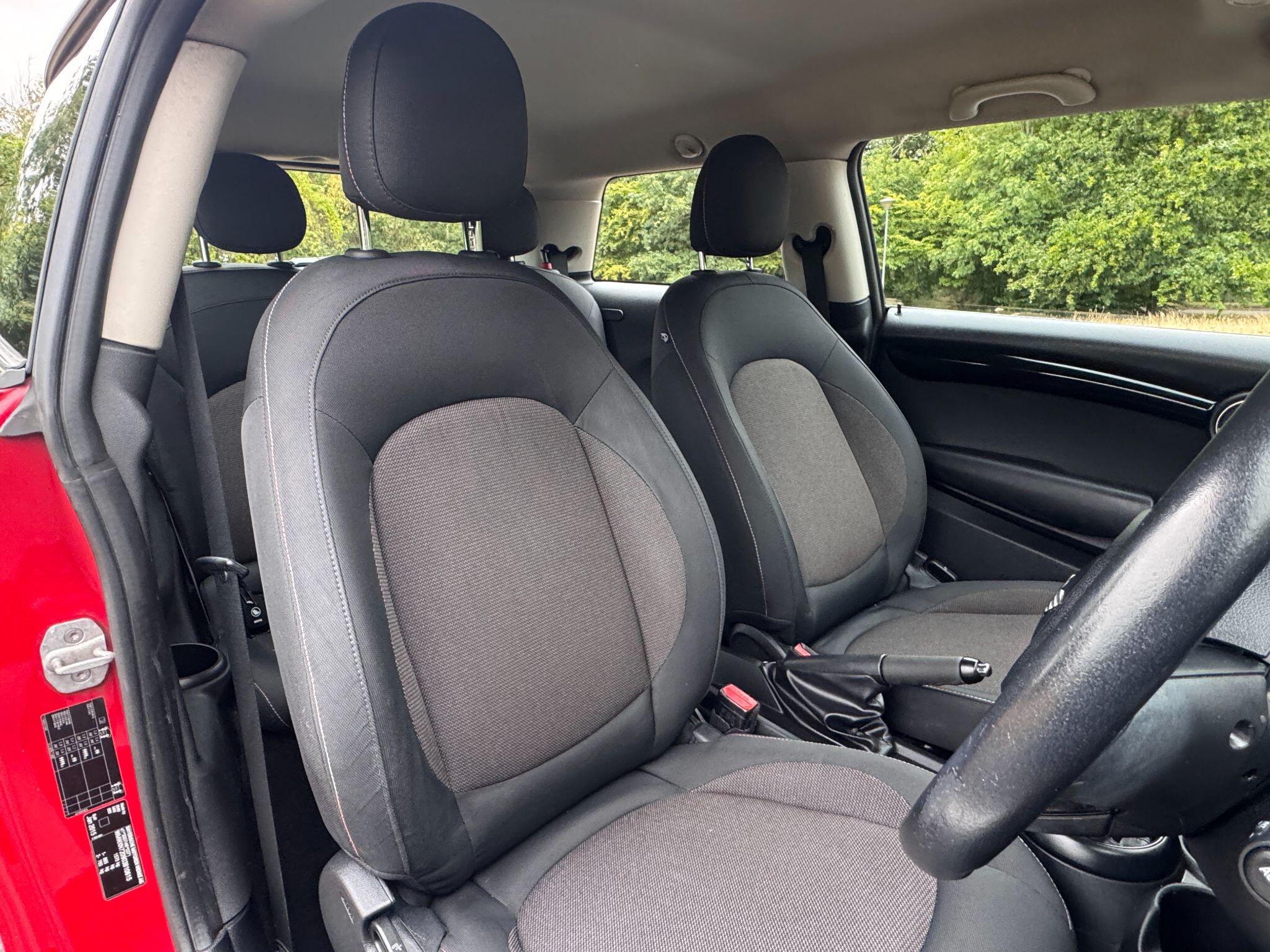 2015 MINI Hatch 1.2 One Euro 6 (s/s) 3dr • 114,000 miles image 23