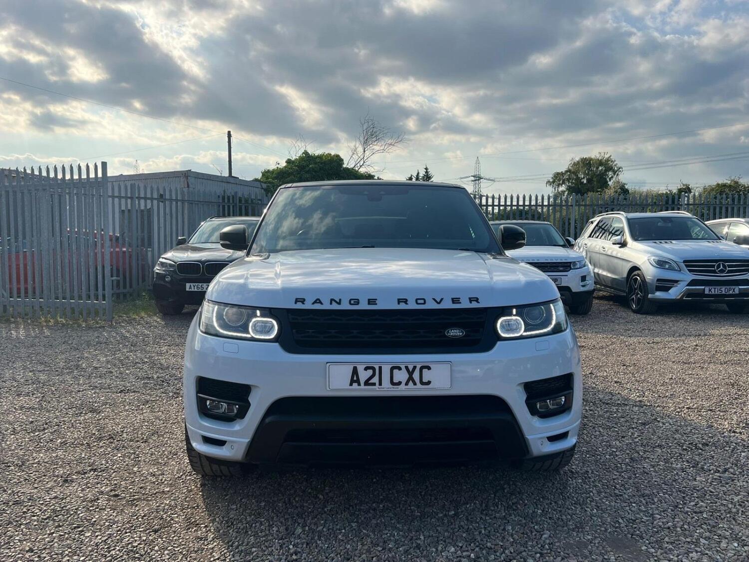 Land Rover Range Rover Sport view 11