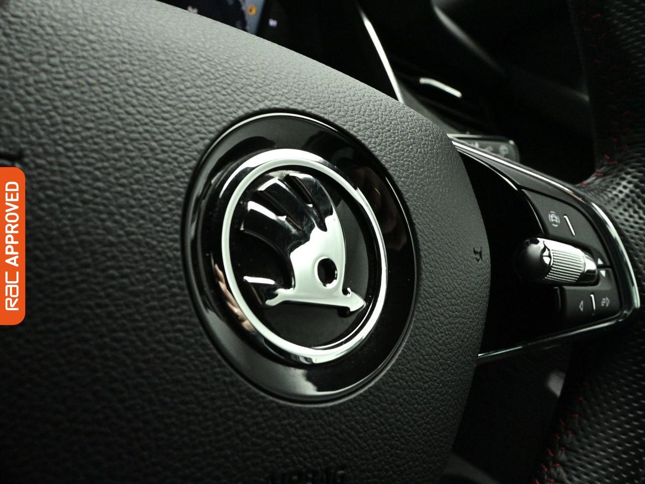 Skoda Octavia view 23
