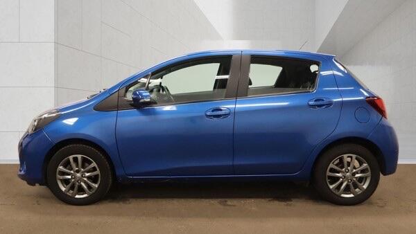 Toyota Yaris view 6