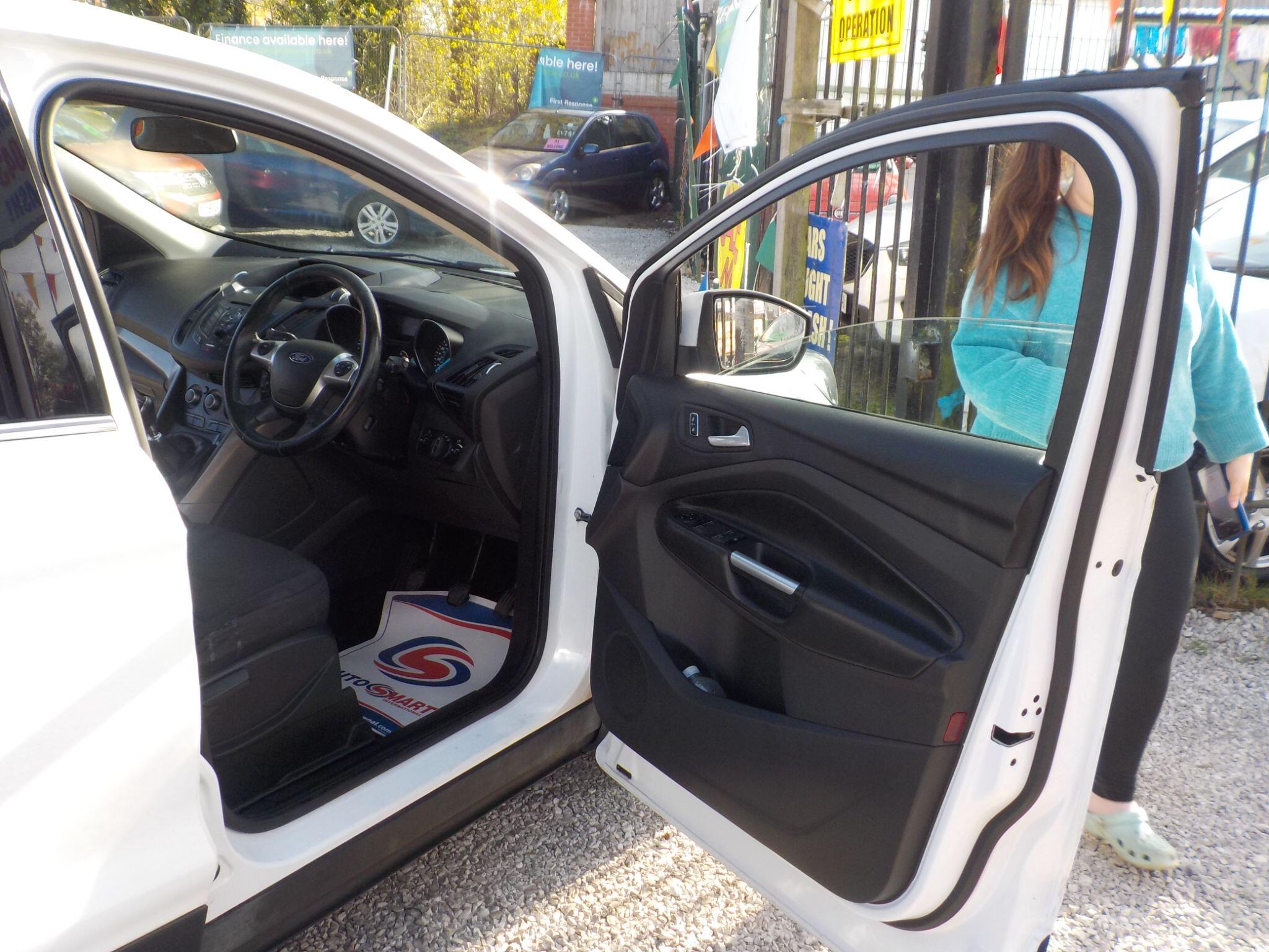 Ford Kuga 2.0 TDCi Zetec 2WD Euro 6 (s/s) 5dr