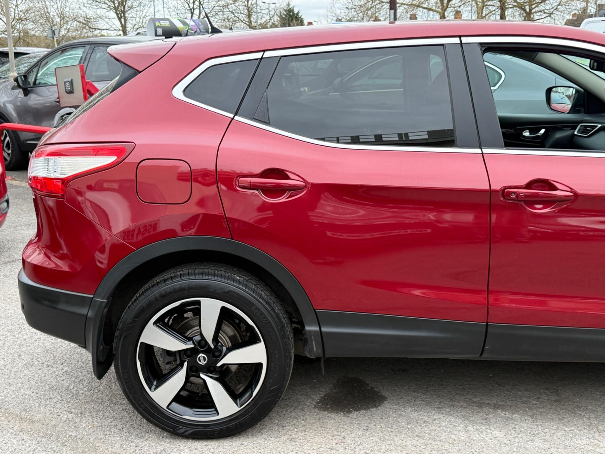 Nissan Qashqai - Image 22