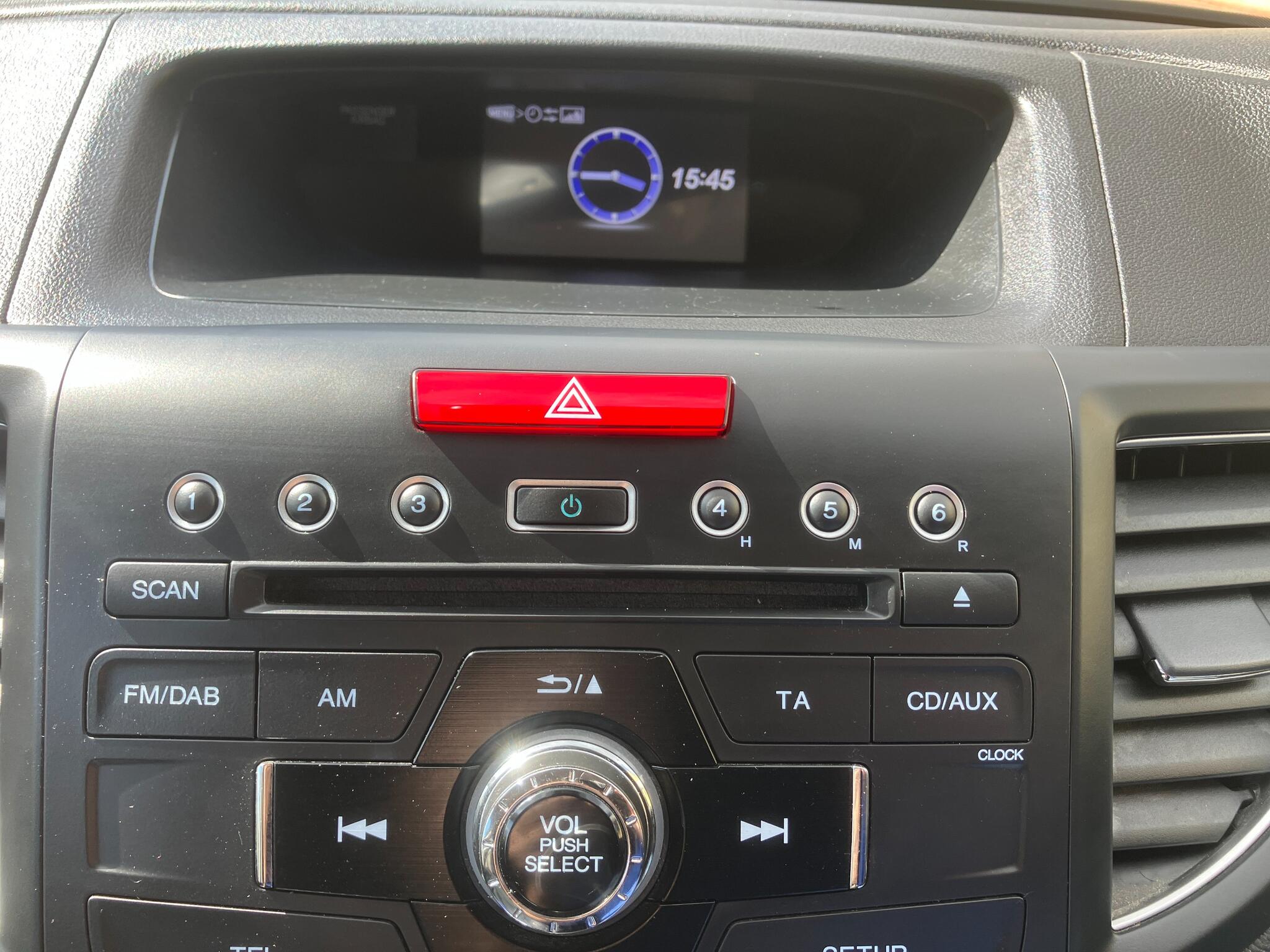 Honda CR-V view 13