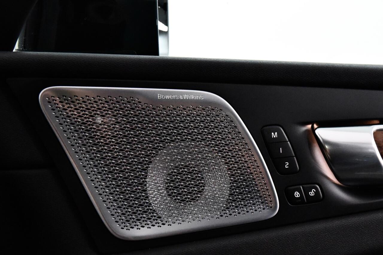 Volvo XC60 view 44