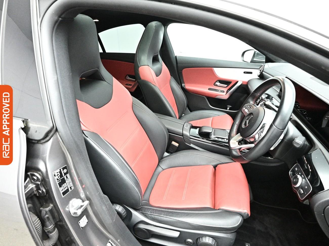 Mercedes-Benz Cla view 12