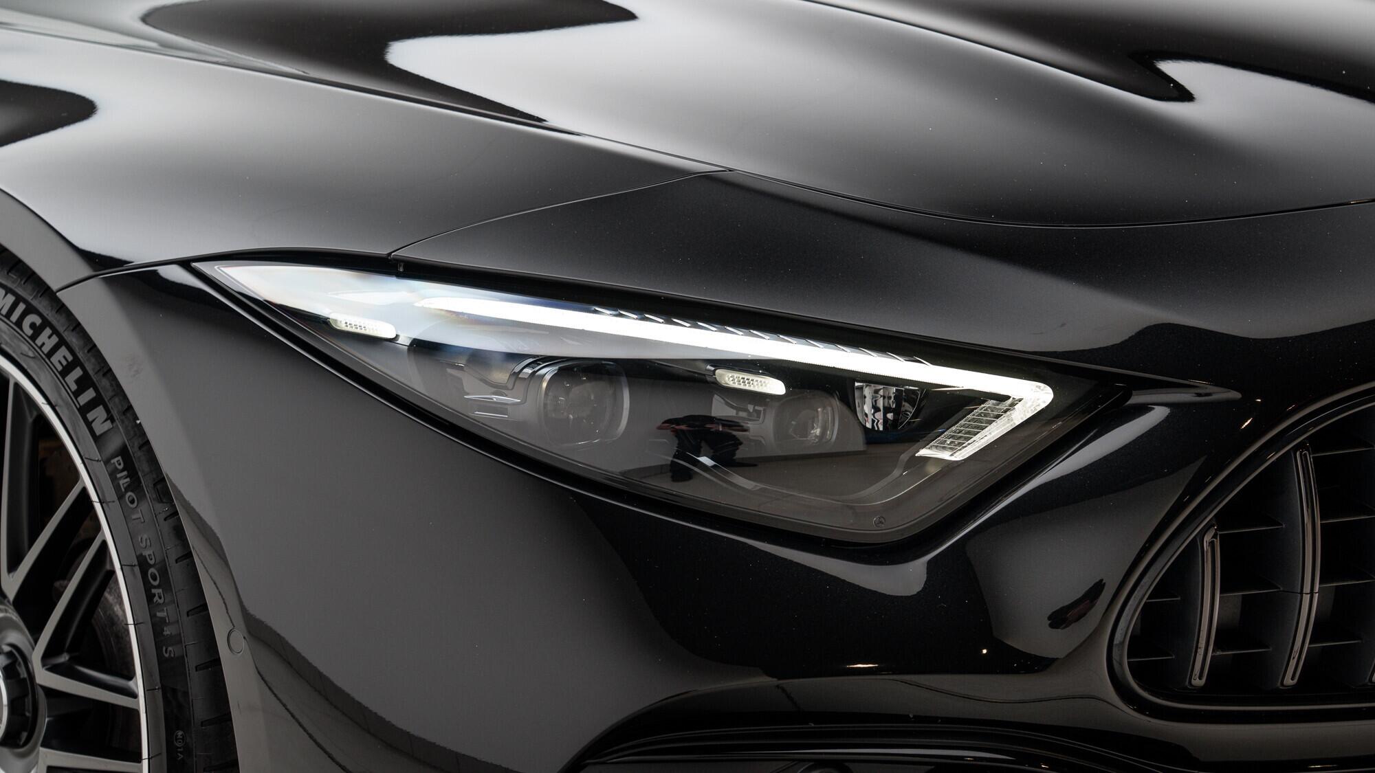 Mercedes-Benz SL view 15