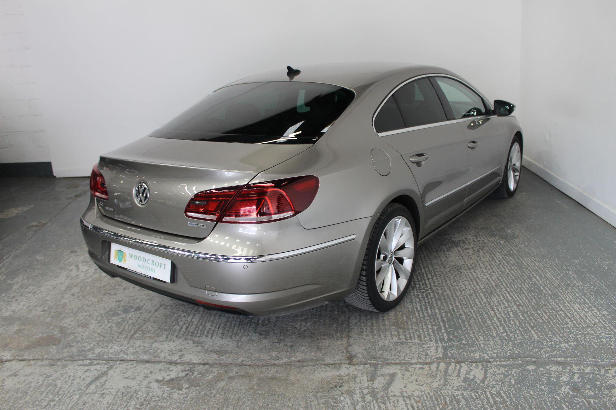 Volkswagen CC view 8